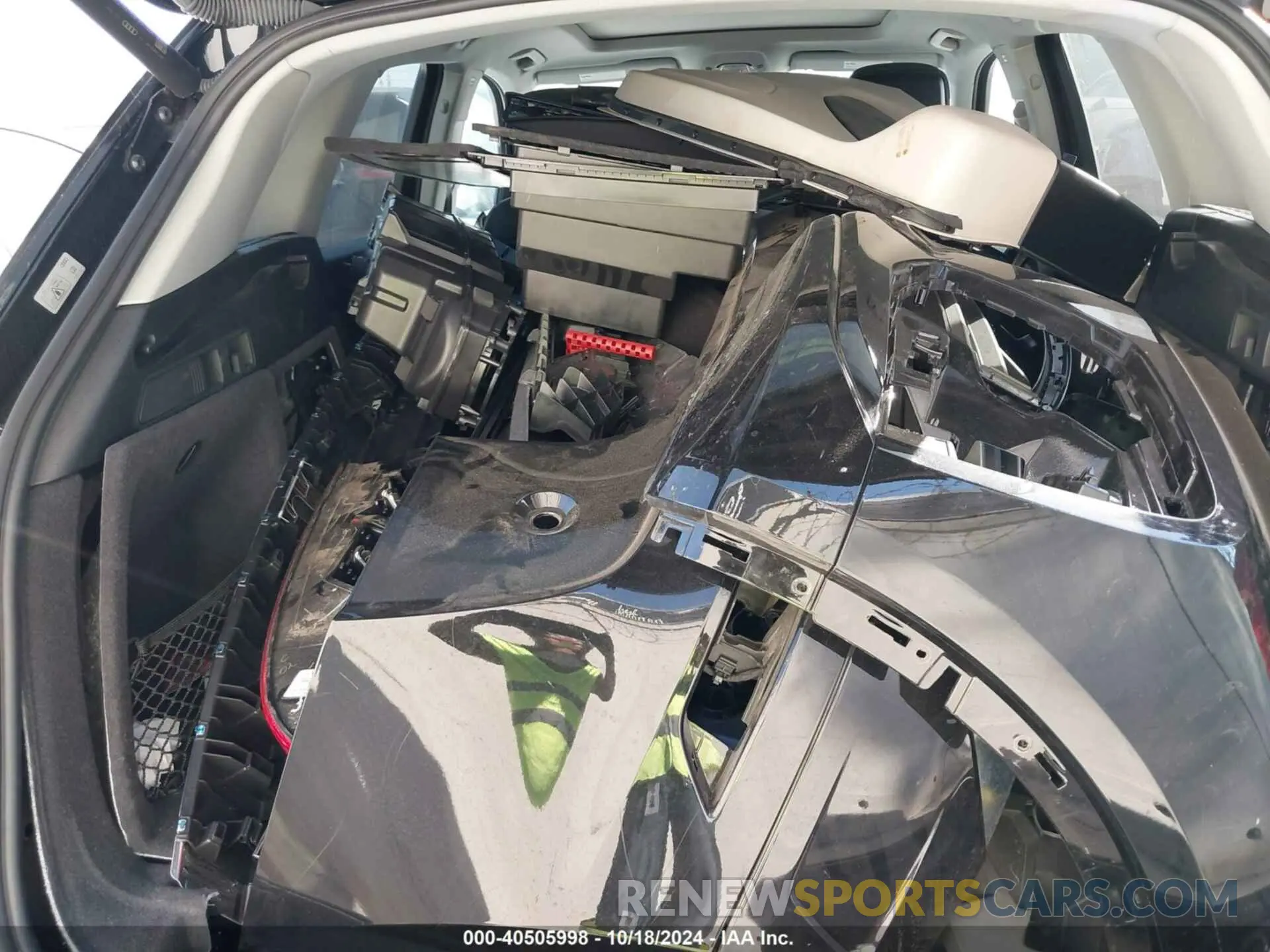 12 fotografías del automóvil dañado WA1E2AFYXM2103949 AUDI Q5 2021