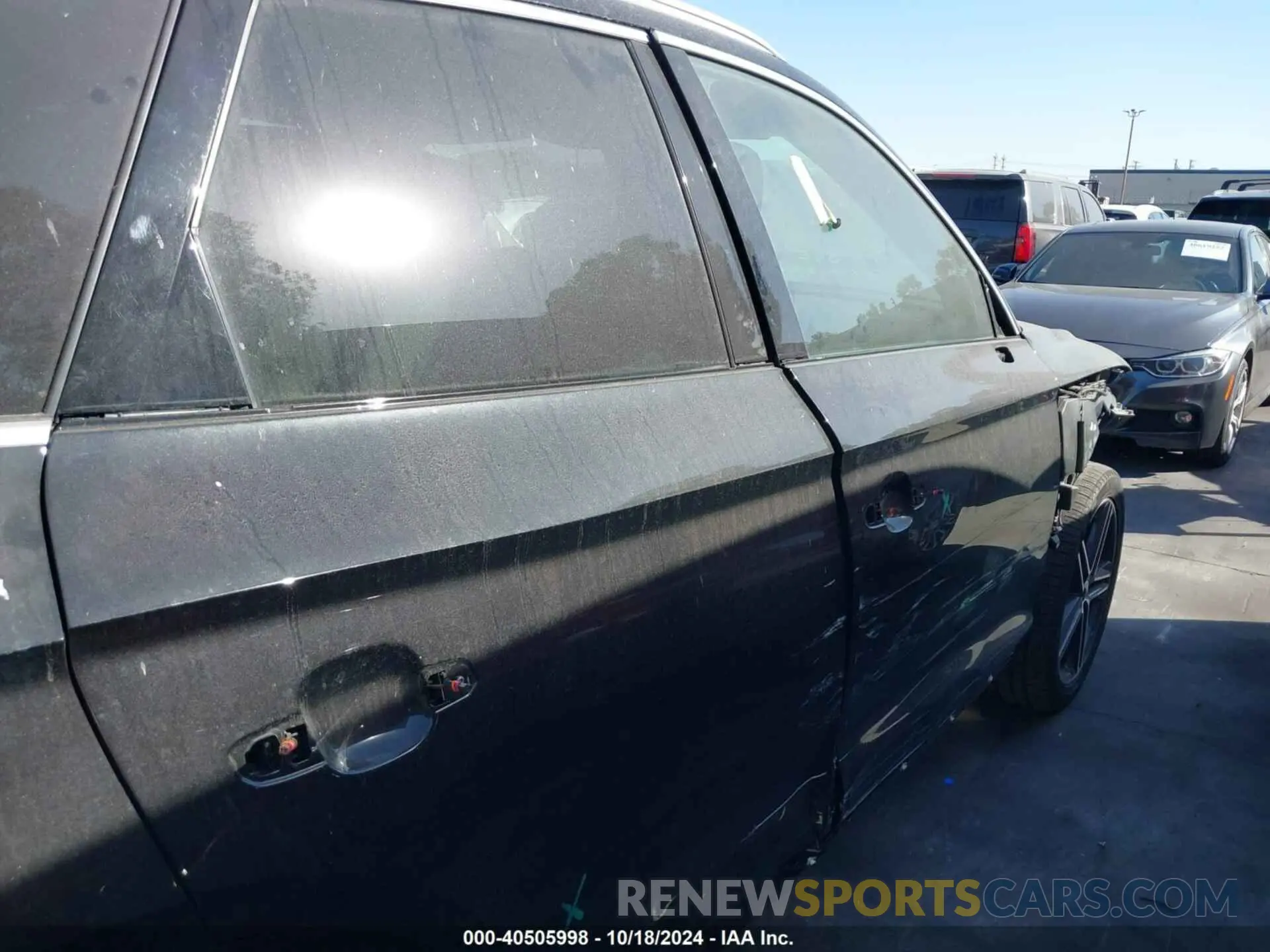 14 fotografías del automóvil dañado WA1E2AFYXM2103949 AUDI Q5 2021