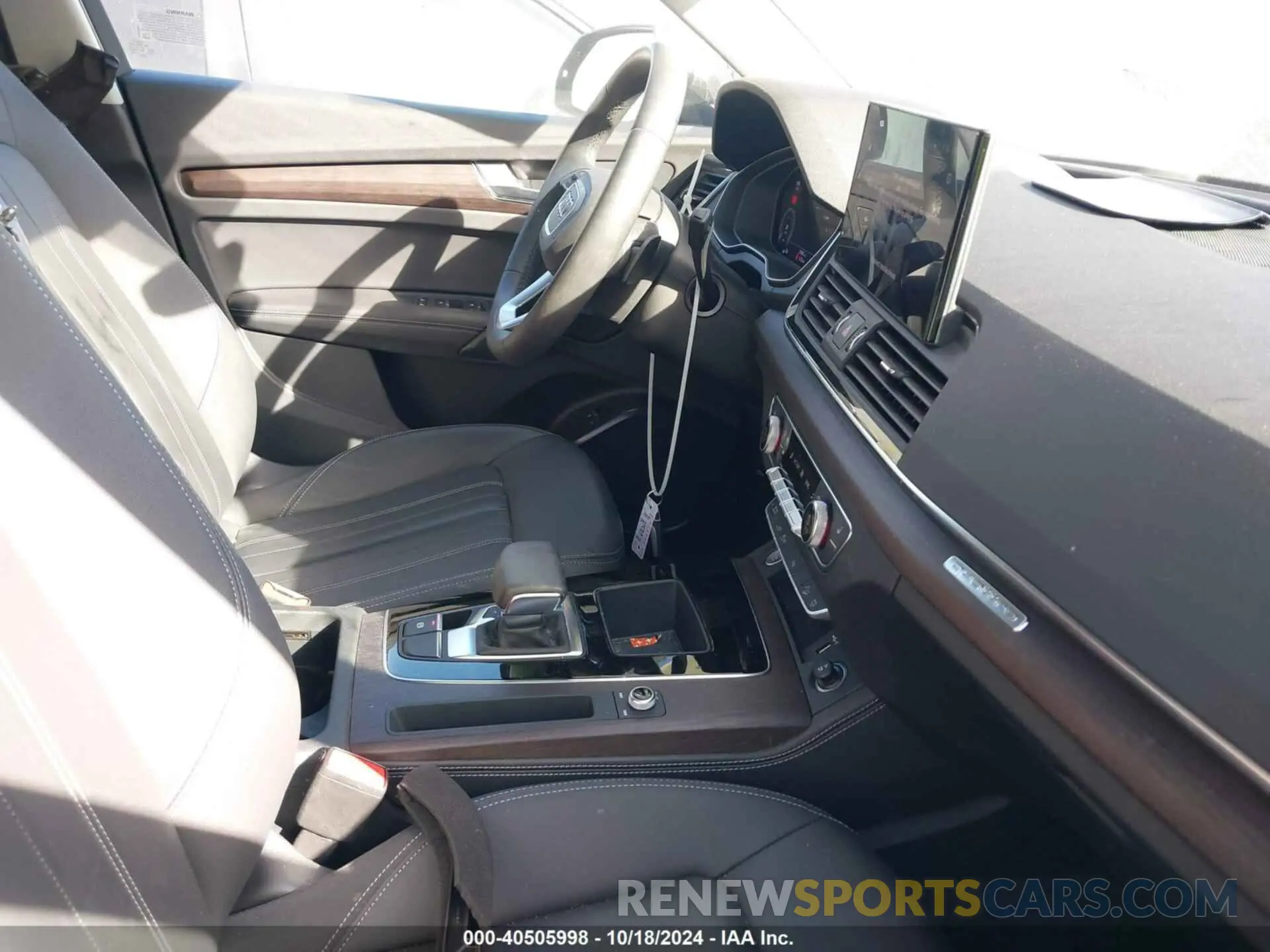 5 fotografías del automóvil dañado WA1E2AFYXM2103949 AUDI Q5 2021