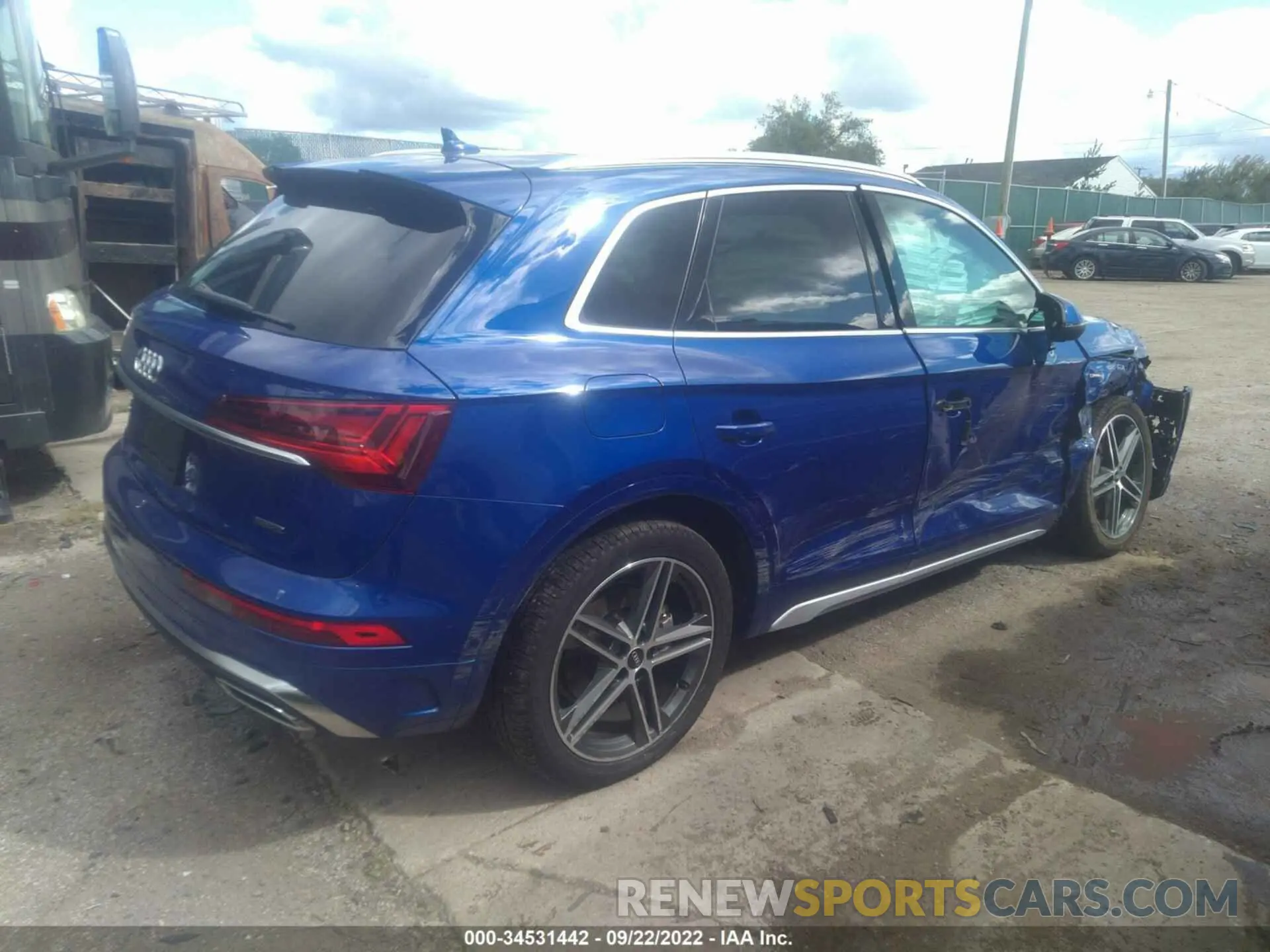 4 fotografías del automóvil dañado WA1F2AFYXM2083092 AUDI Q5 2021