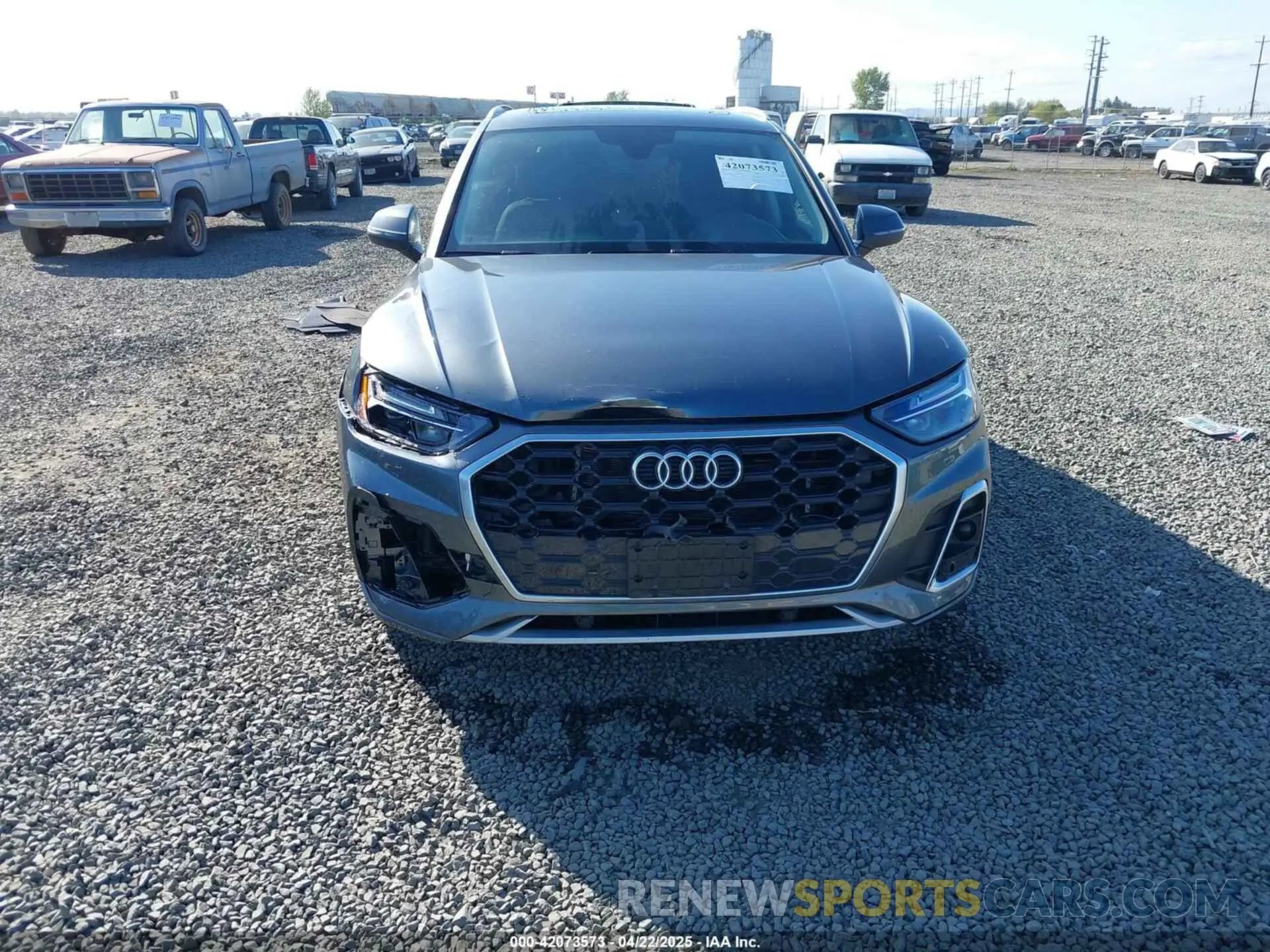 12 fotografías del automóvil dañado WA1G2AFY4M2044986 AUDI Q5 2021
