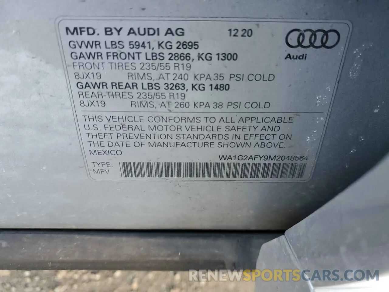 14 fotografías del automóvil dañado WA1G2AFY9M2048564 AUDI Q5 2021