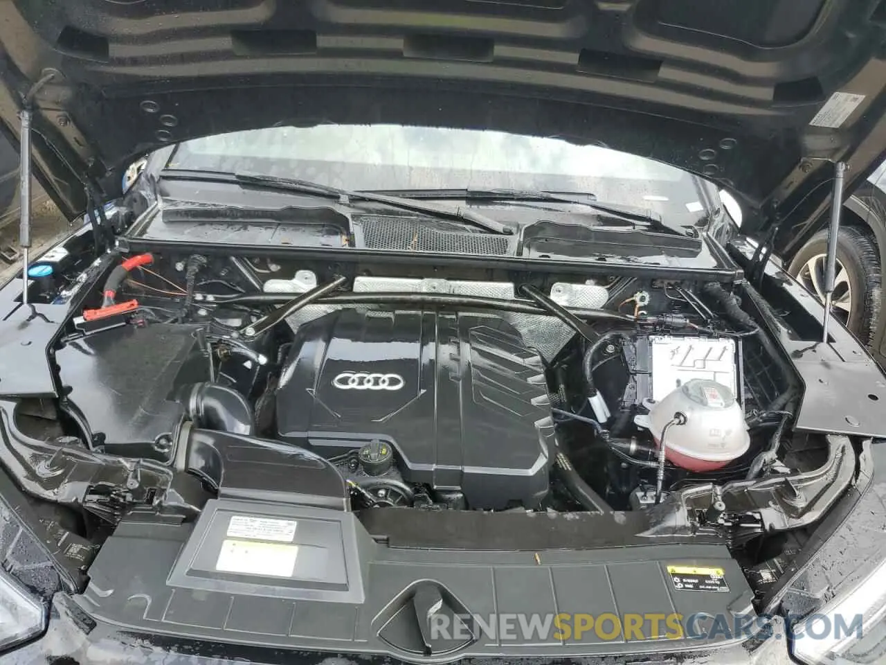 12 fotografías del automóvil dañado WA15AAFY1N2111295 AUDI Q5 2022