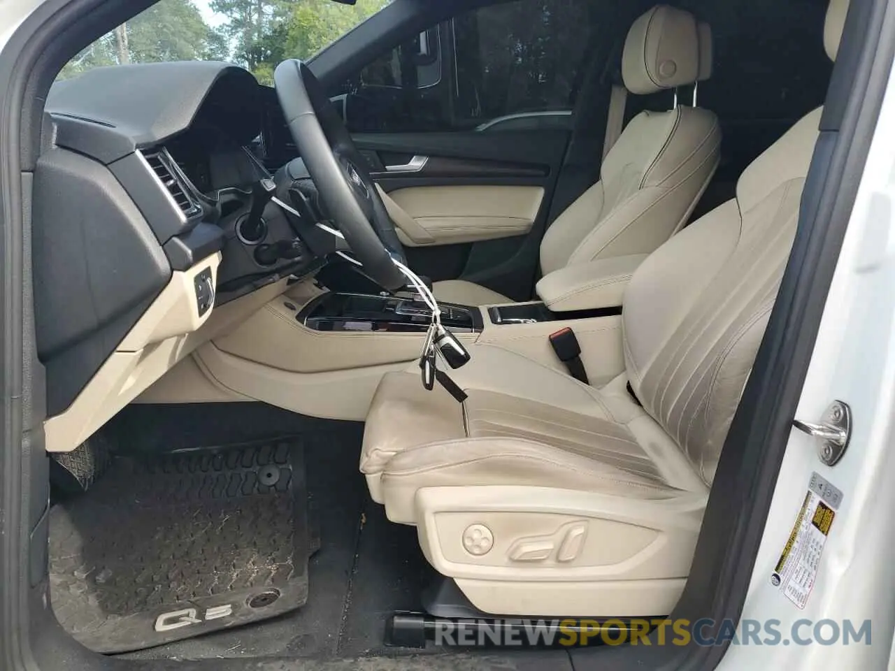 7 fotografías del automóvil dañado WA15AAFY1N2121079 AUDI Q5 2022