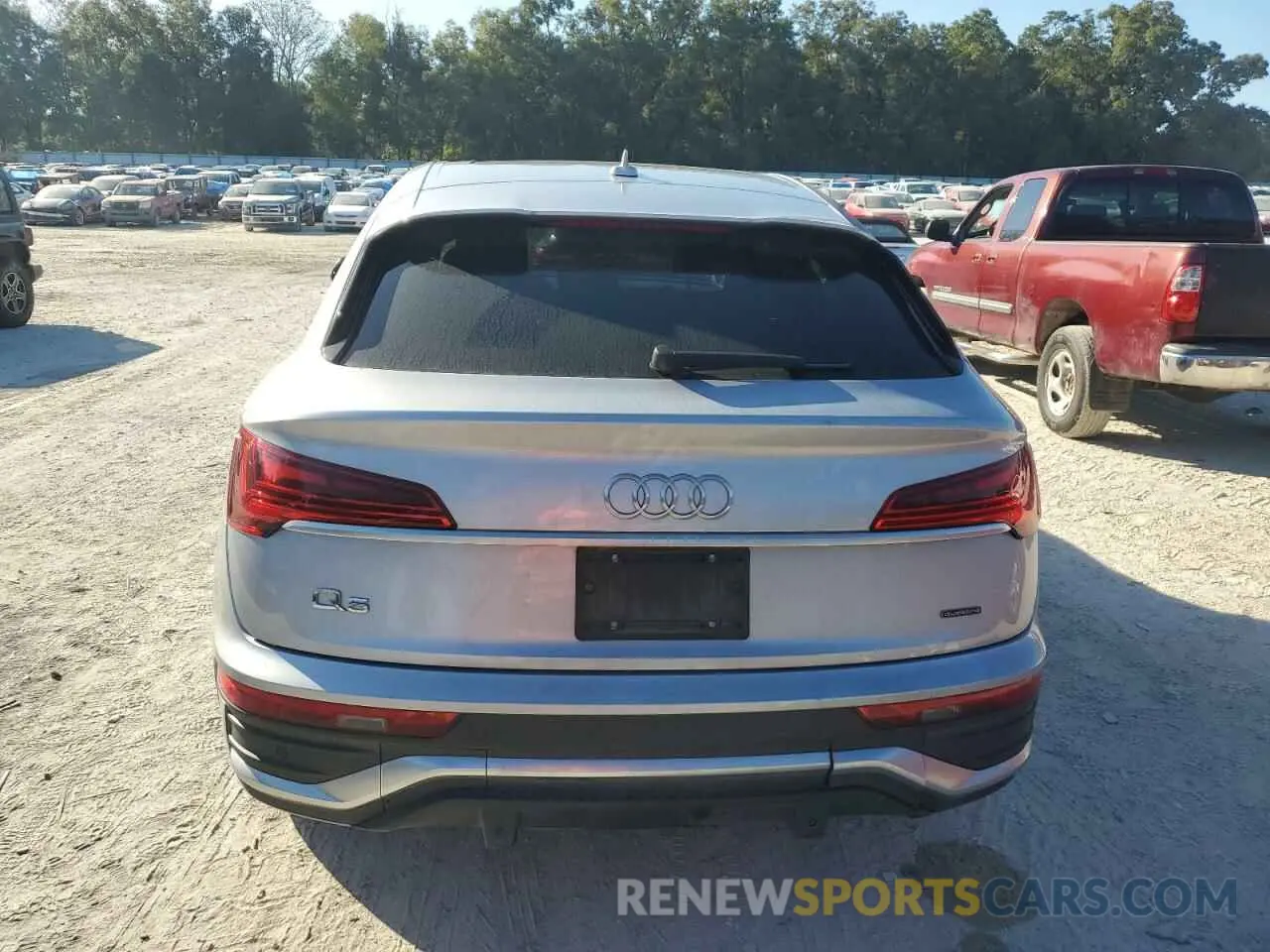 6 fotografías del automóvil dañado WA15AAFY8N2111682 AUDI Q5 2022