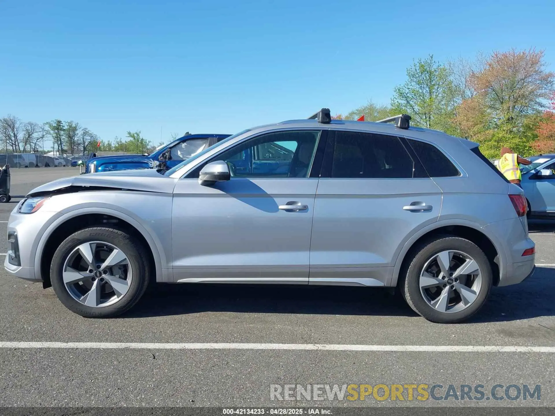 14 fotografías del automóvil dañado WA1BBAFY4N2133064 AUDI Q5 2022