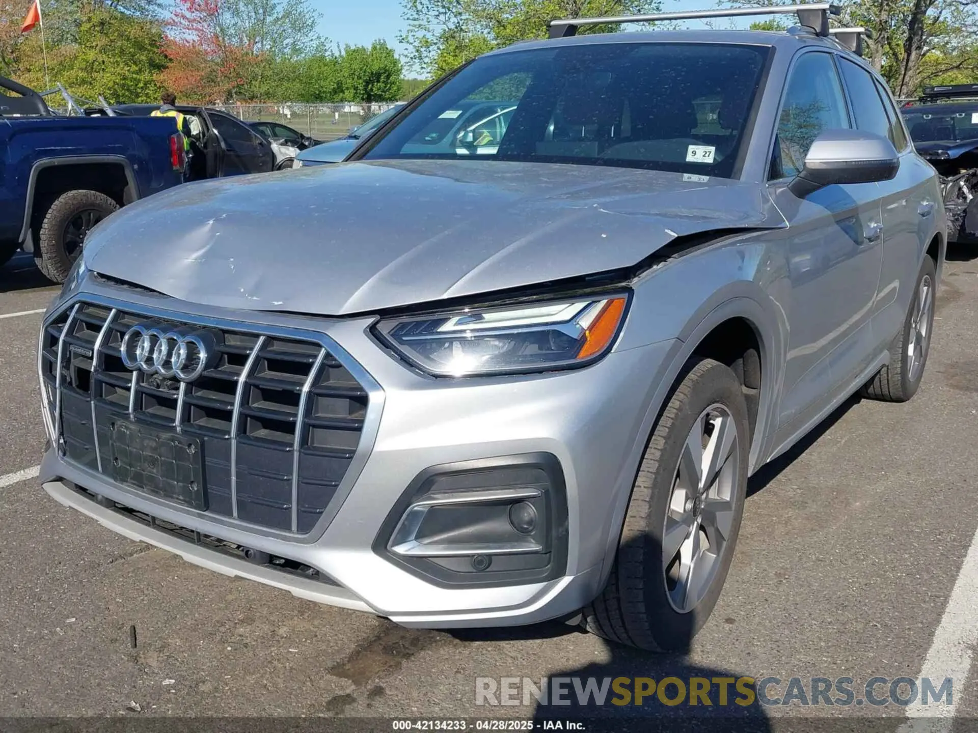 2 fotografías del automóvil dañado WA1BBAFY4N2133064 AUDI Q5 2022
