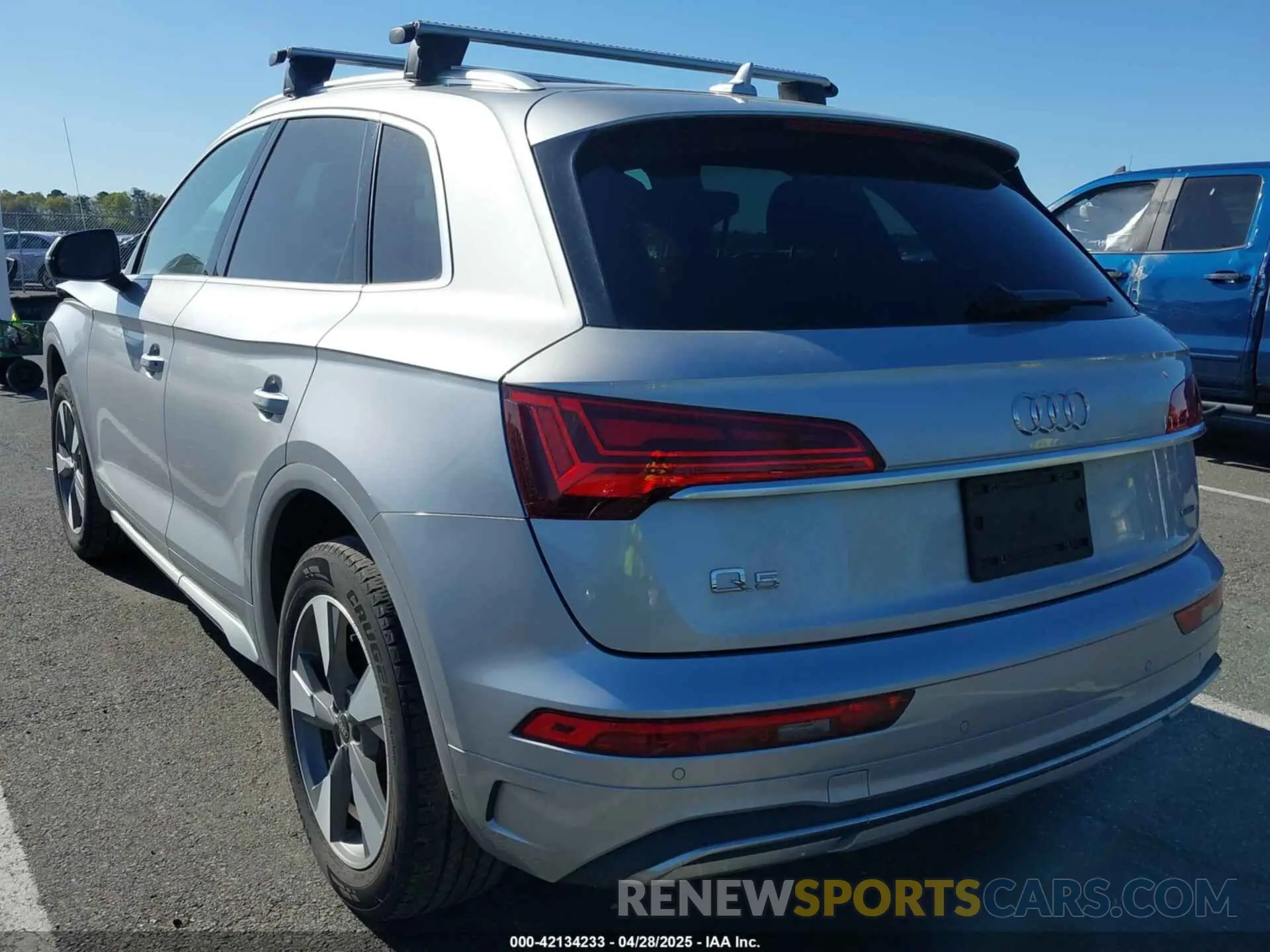 3 fotografías del automóvil dañado WA1BBAFY4N2133064 AUDI Q5 2022