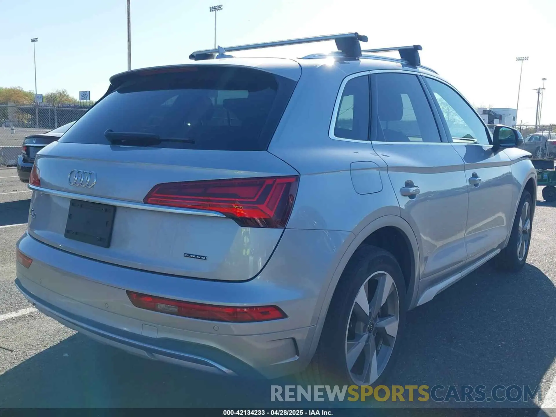 4 fotografías del automóvil dañado WA1BBAFY4N2133064 AUDI Q5 2022