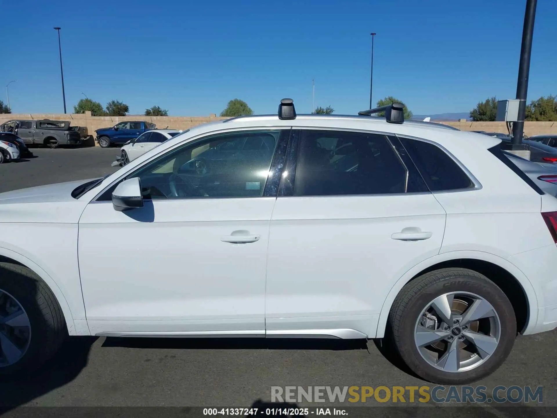 14 fotografías del automóvil dañado WA1BBAFY5N2139584 AUDI Q5 2022