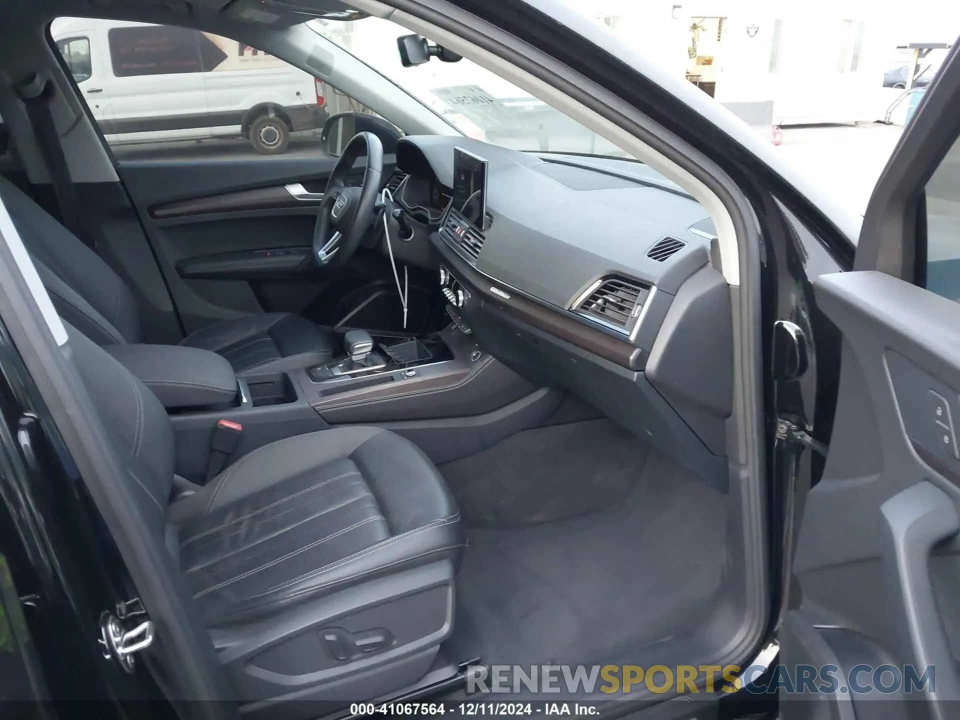 5 fotografías del automóvil dañado WA1BBAFY9N2126949 AUDI Q5 2022