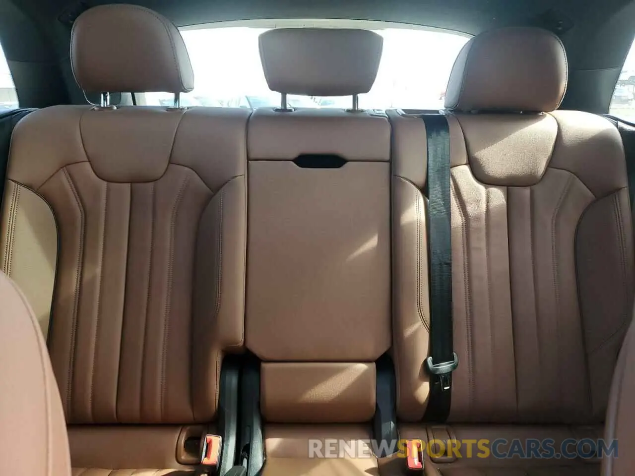 10 fotografías del automóvil dañado WA1E2AFY4N2053759 AUDI Q5 2022