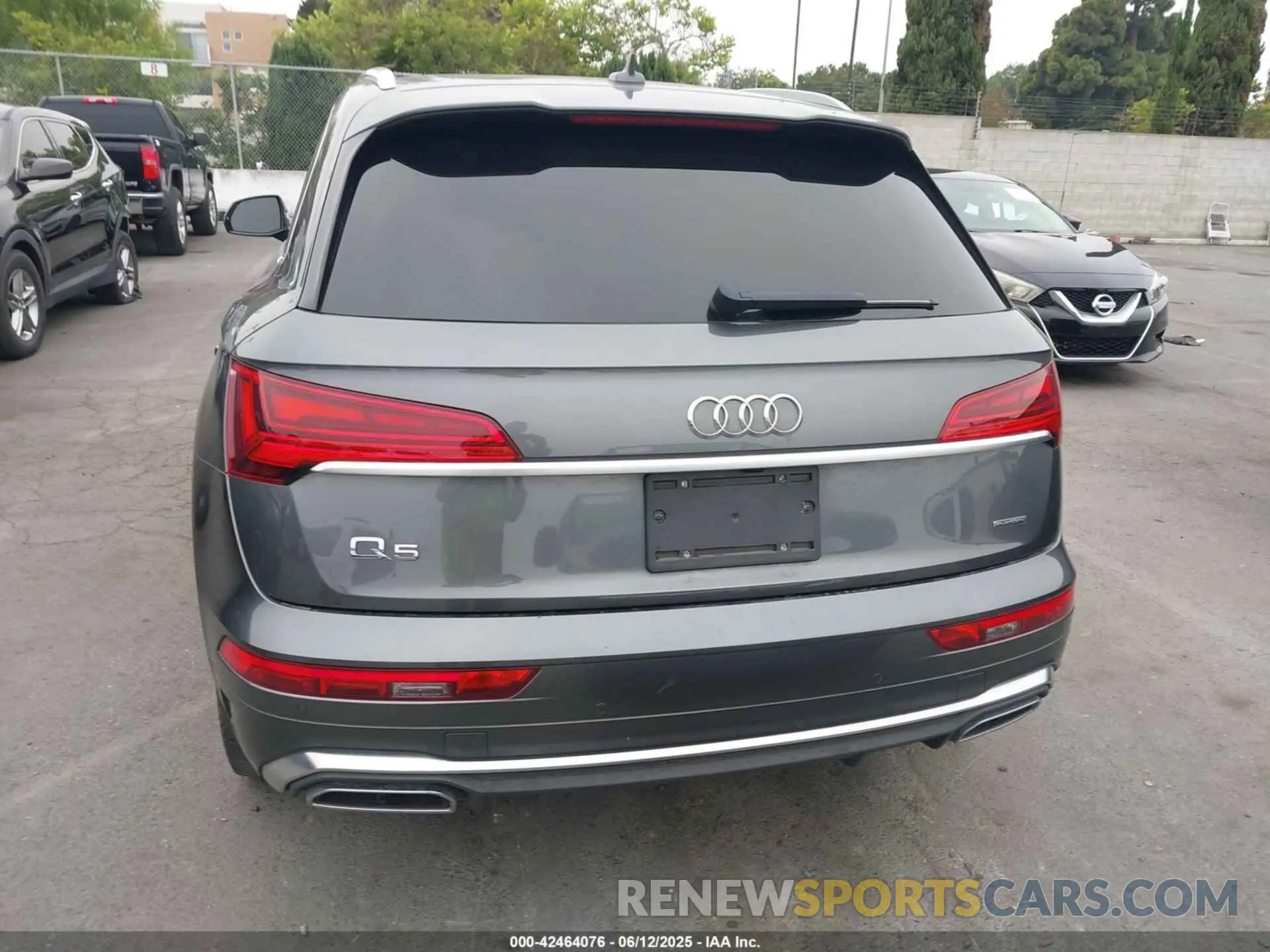 16 fotografías del automóvil dañado WA1E2AFY4N2097860 AUDI Q5 2022