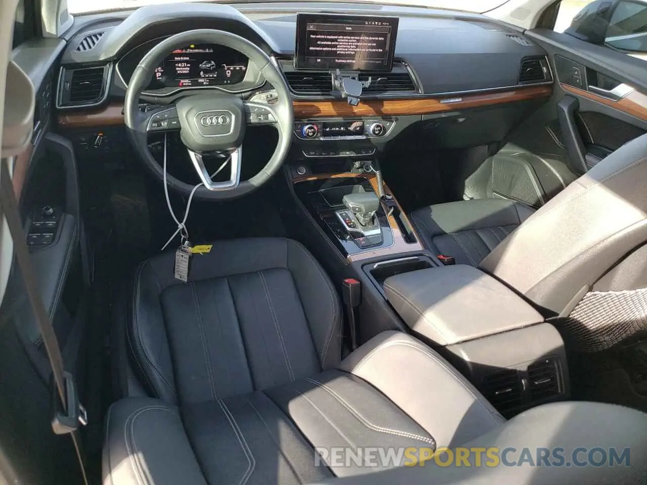 8 fotografías del automóvil dañado WA1EAAFY0N2016503 AUDI Q5 2022