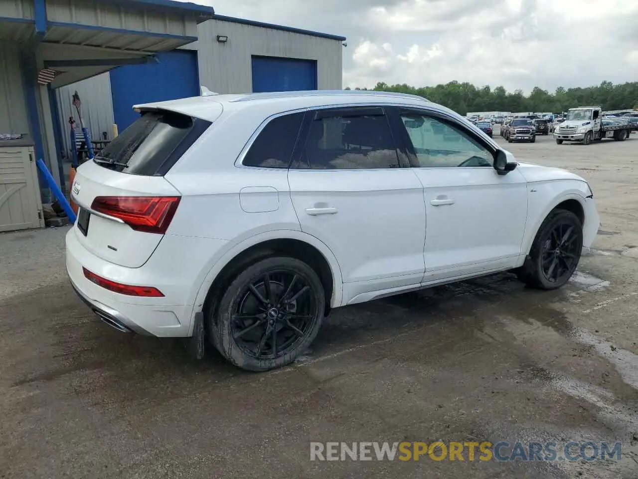 3 fotografías del automóvil dañado WA1EAAFY1N2015893 AUDI Q5 2022