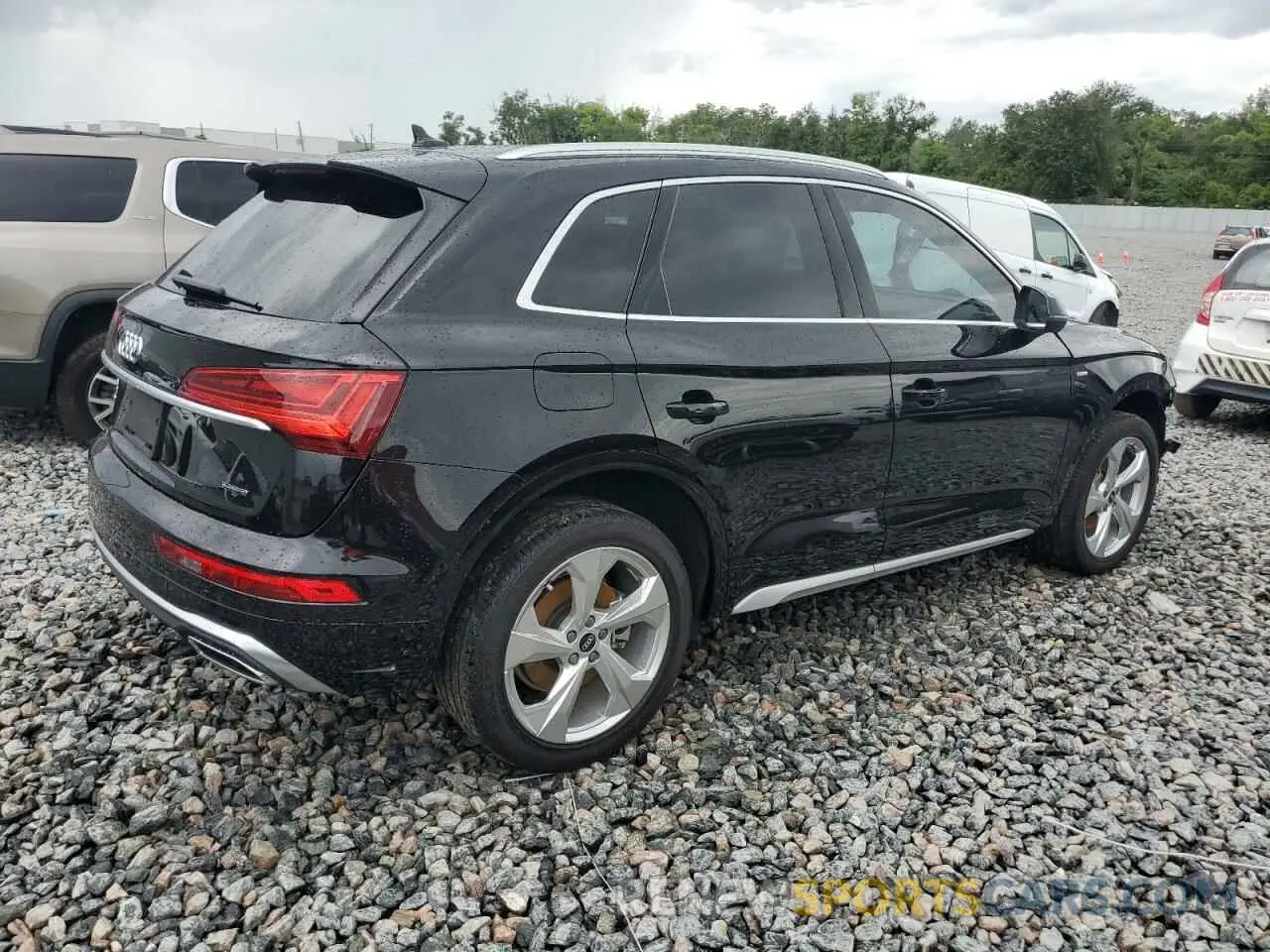 3 fotografías del automóvil dañado WA1EAAFY3N2060771 AUDI Q5 2022