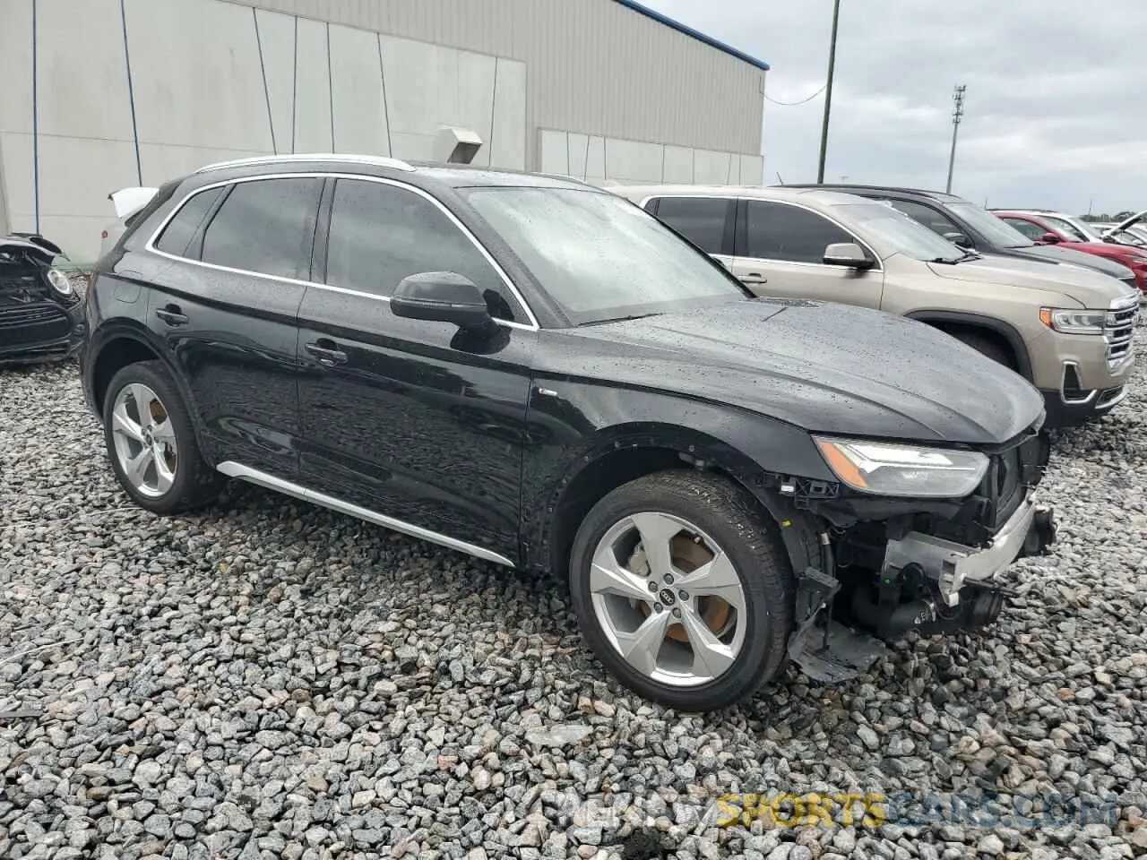 4 fotografías del automóvil dañado WA1EAAFY3N2060771 AUDI Q5 2022