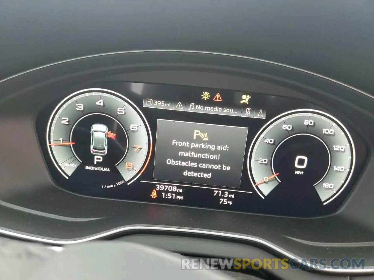 9 fotografías del automóvil dañado WA1EAAFY3N2060771 AUDI Q5 2022