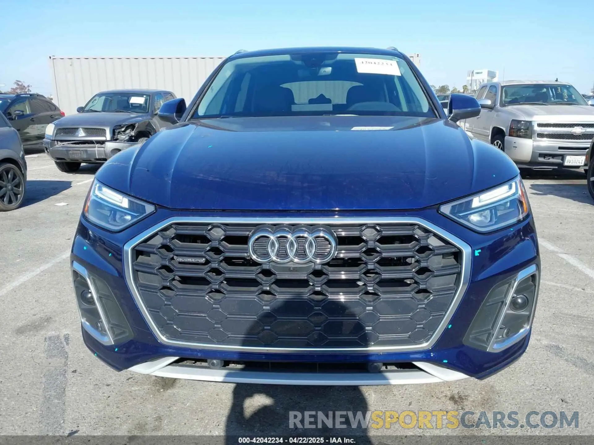 12 fotografías del automóvil dañado WA1EAAFY3N2118376 AUDI Q5 2022