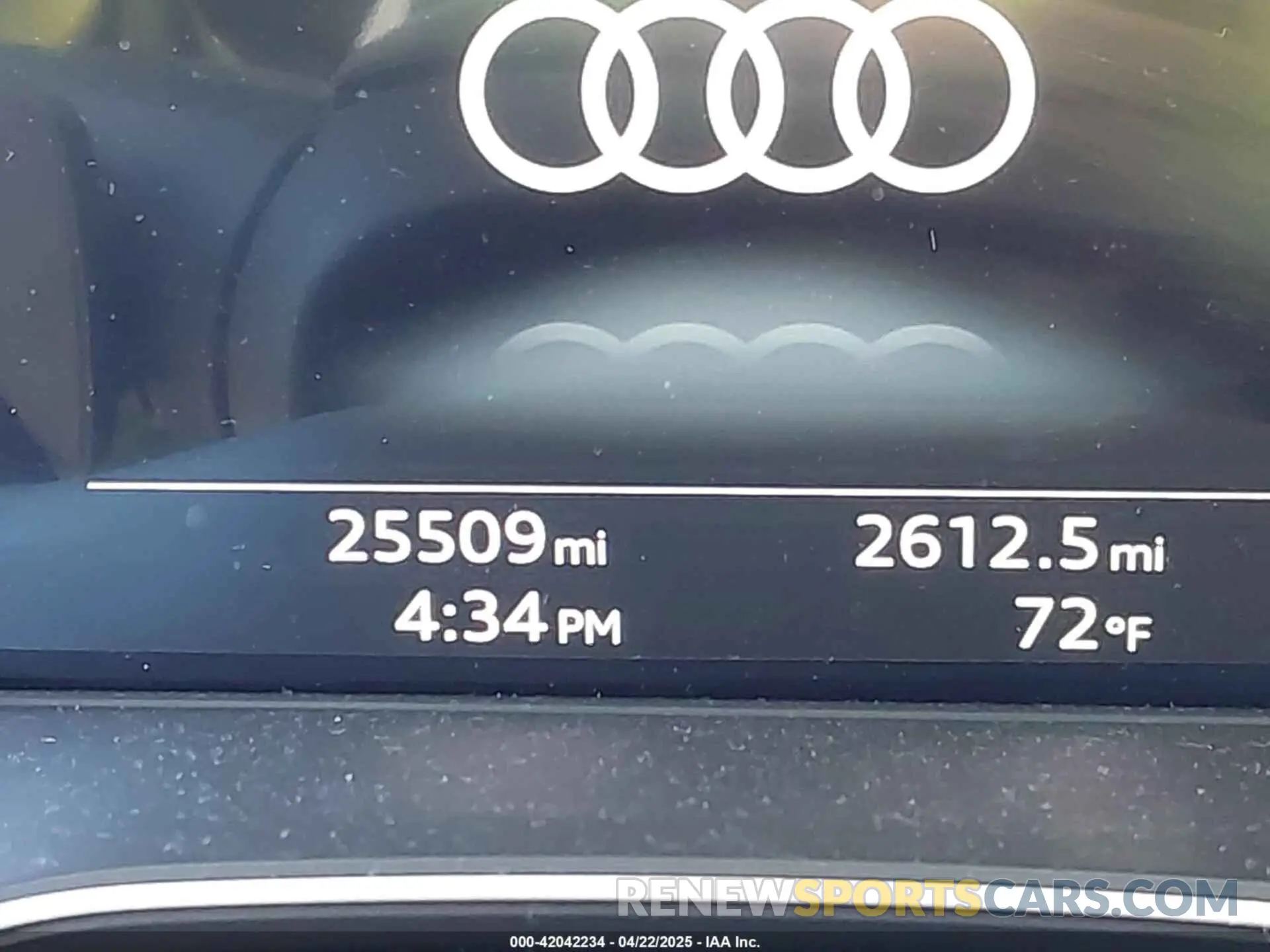 15 fotografías del automóvil dañado WA1EAAFY3N2118376 AUDI Q5 2022