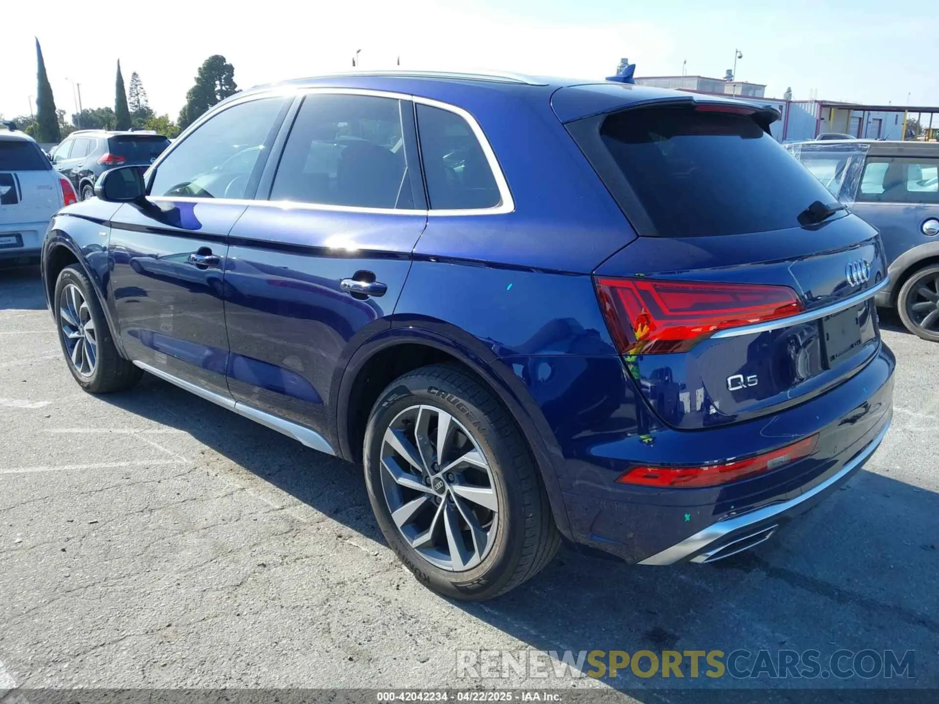 3 fotografías del automóvil dañado WA1EAAFY3N2118376 AUDI Q5 2022