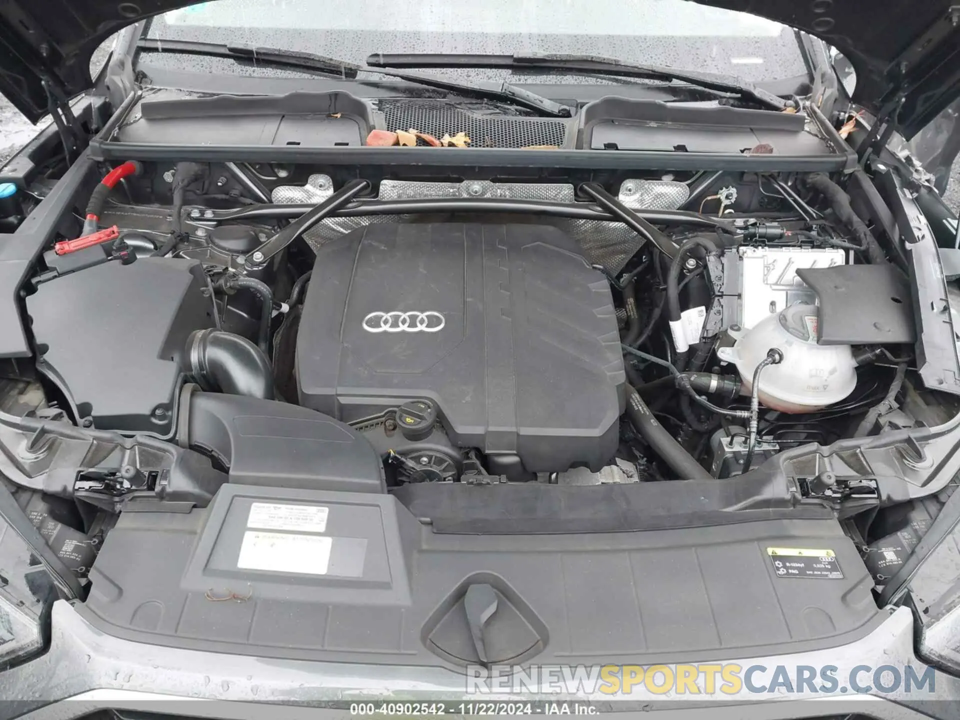 10 fotografías del automóvil dañado WA1EAAFY6N2072039 AUDI Q5 2022