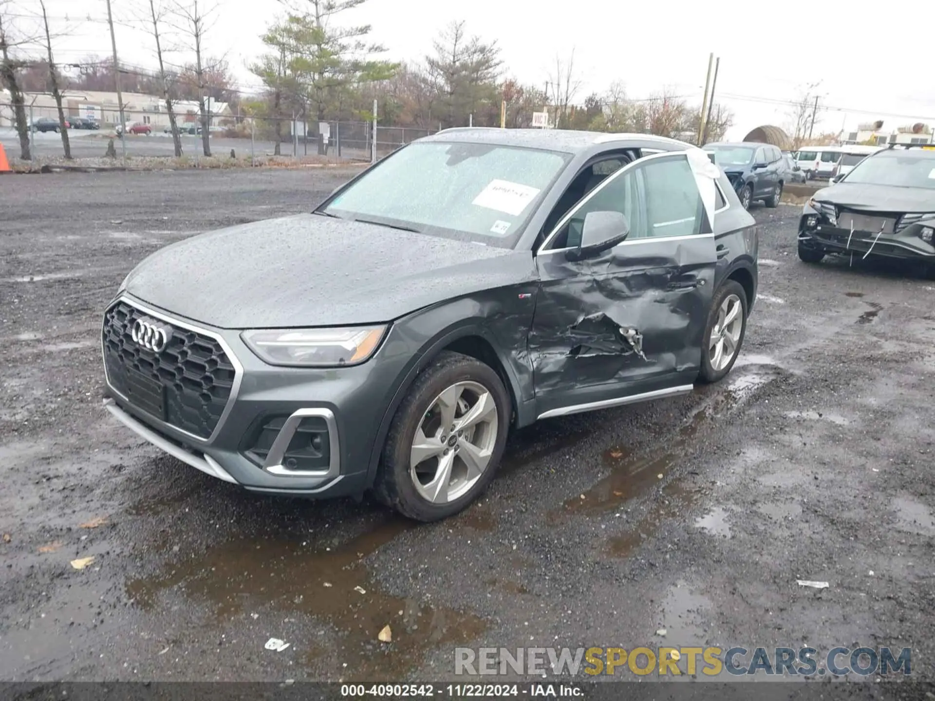 2 fotografías del automóvil dañado WA1EAAFY6N2072039 AUDI Q5 2022