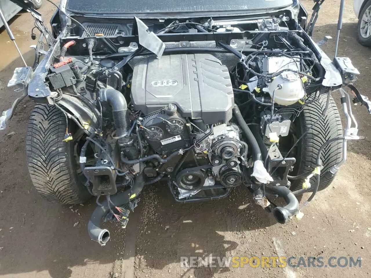 12 fotografías del automóvil dañado WA1EAAFY6N2137326 AUDI Q5 2022