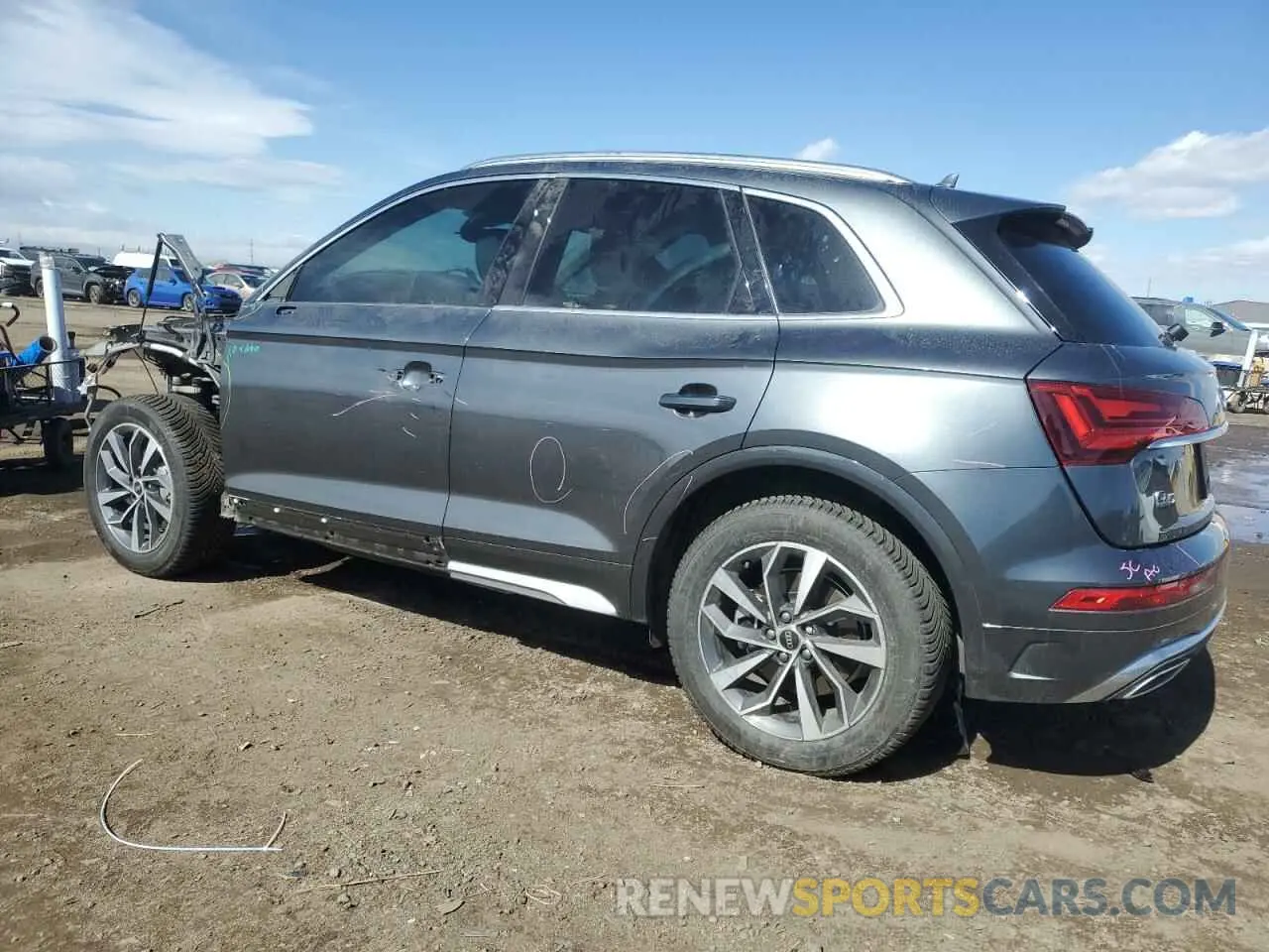 2 fotografías del automóvil dañado WA1EAAFY6N2137326 AUDI Q5 2022