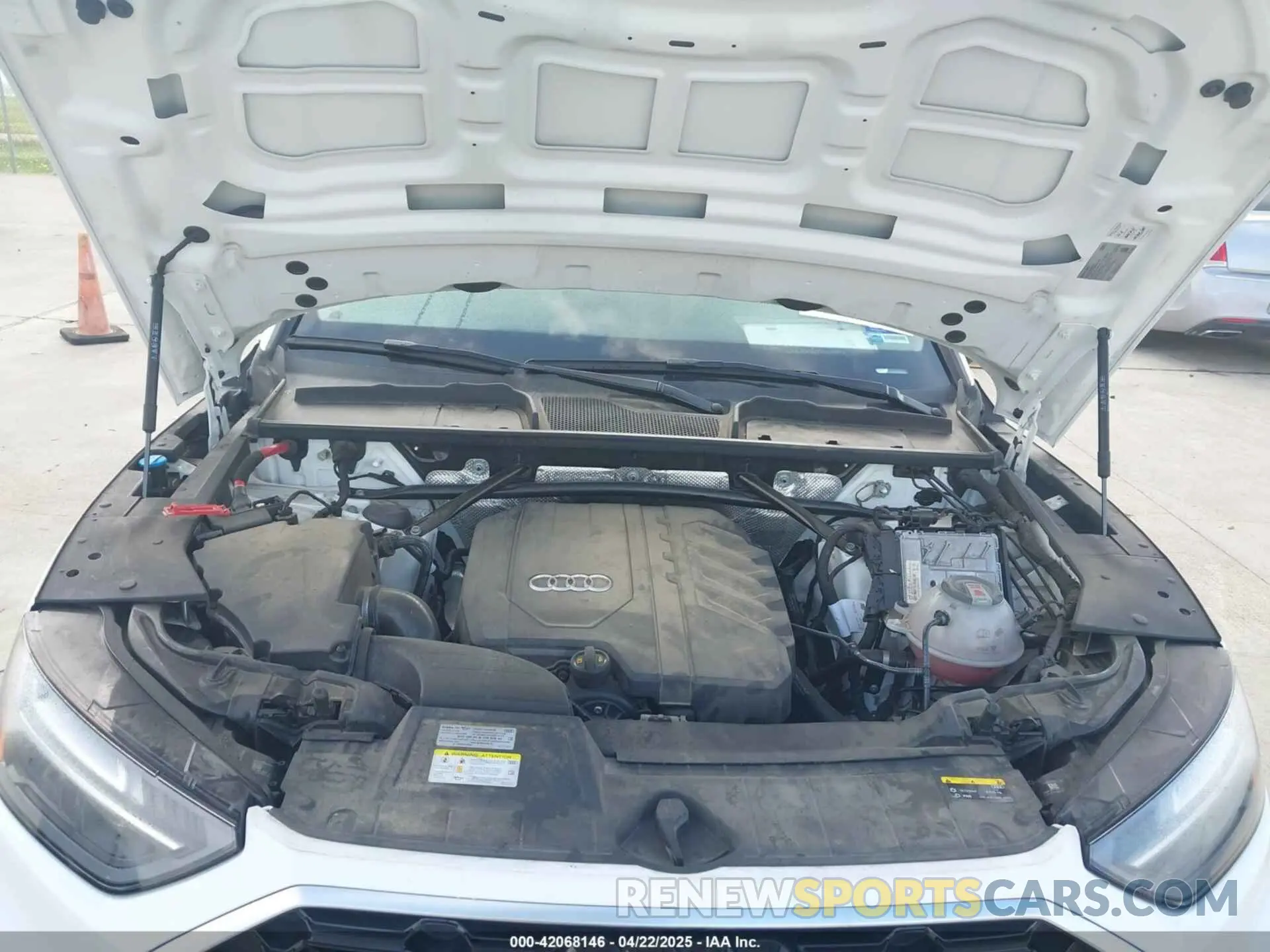 10 fotografías del automóvil dañado WA1EAAFY7N2088928 AUDI Q5 2022