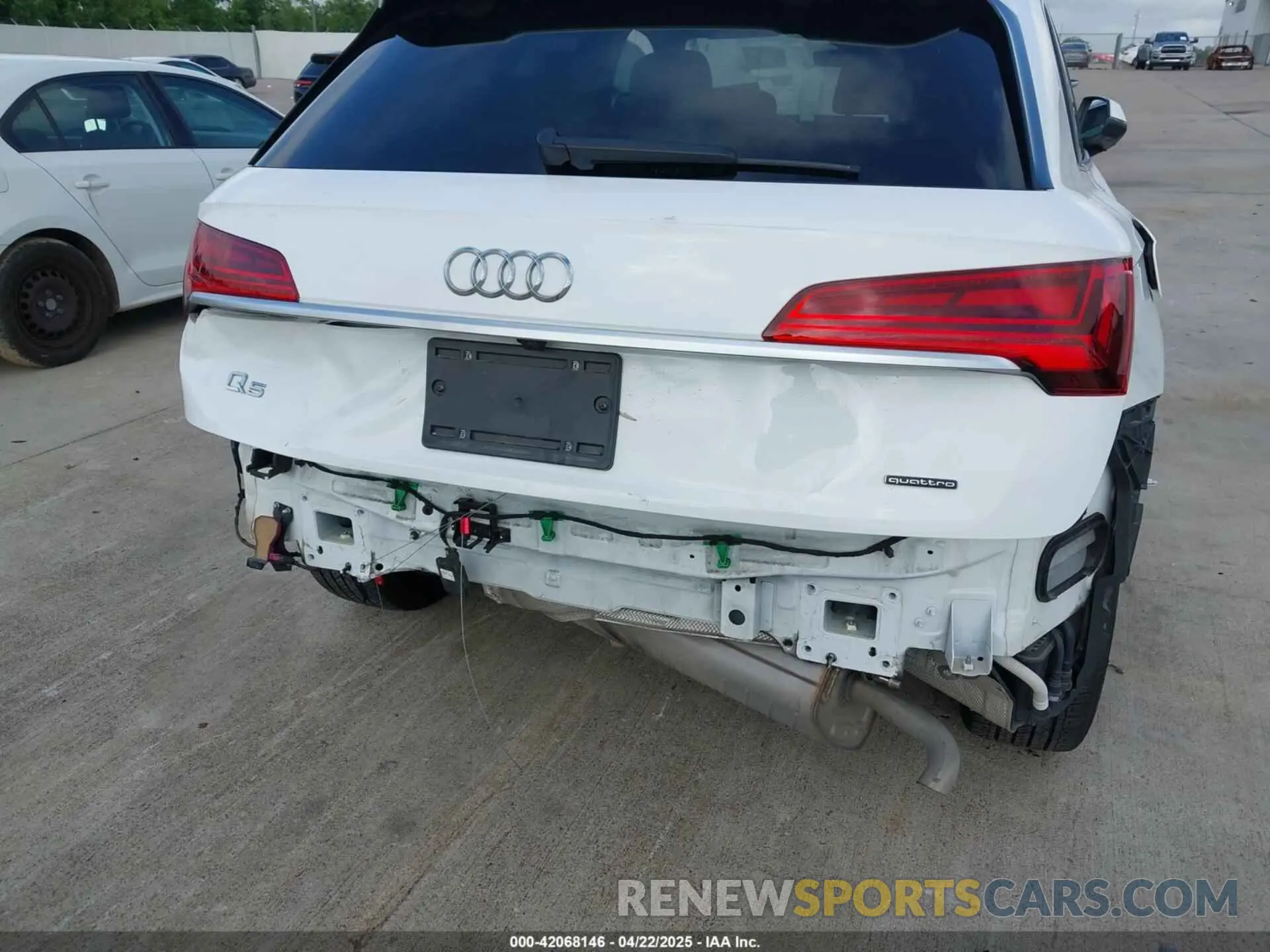 6 fotografías del automóvil dañado WA1EAAFY7N2088928 AUDI Q5 2022