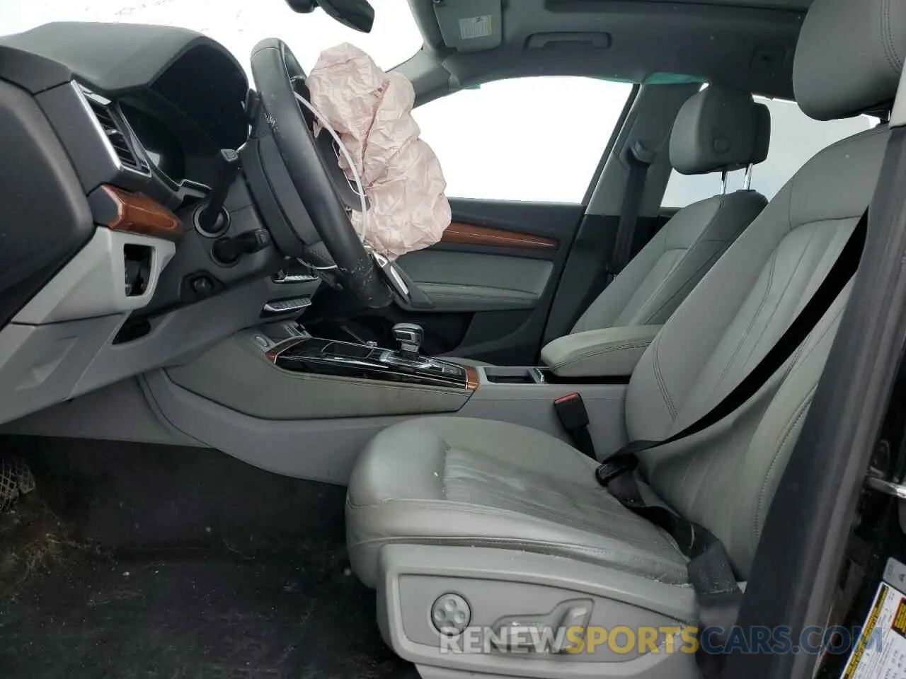 7 fotografías del automóvil dañado WA1EAAFY8N2042895 AUDI Q5 2022