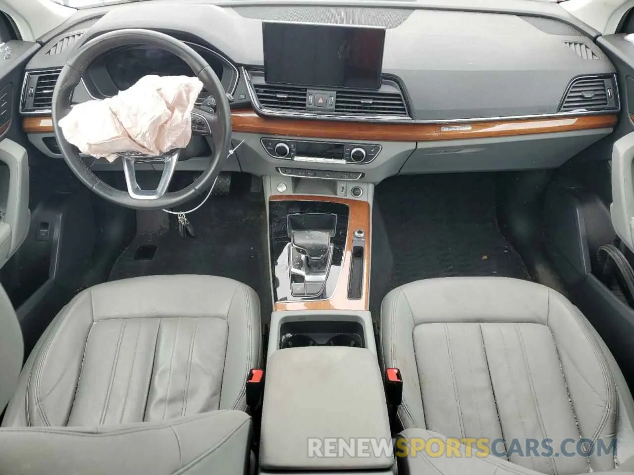 8 fotografías del automóvil dañado WA1EAAFY8N2042895 AUDI Q5 2022