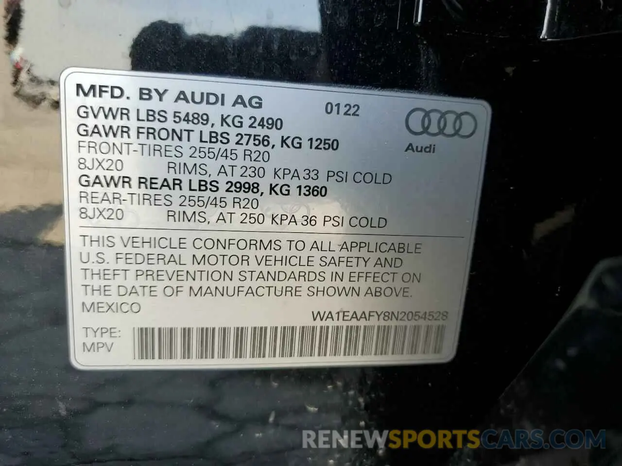 13 fotografías del automóvil dañado WA1EAAFY8N2054528 AUDI Q5 2022