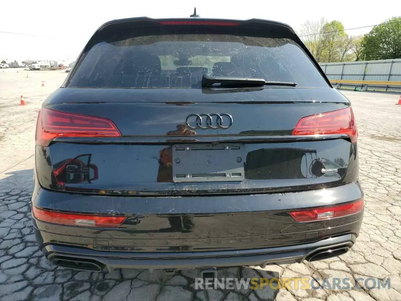 6 fotografías del automóvil dañado WA1EAAFY8N2054528 AUDI Q5 2022