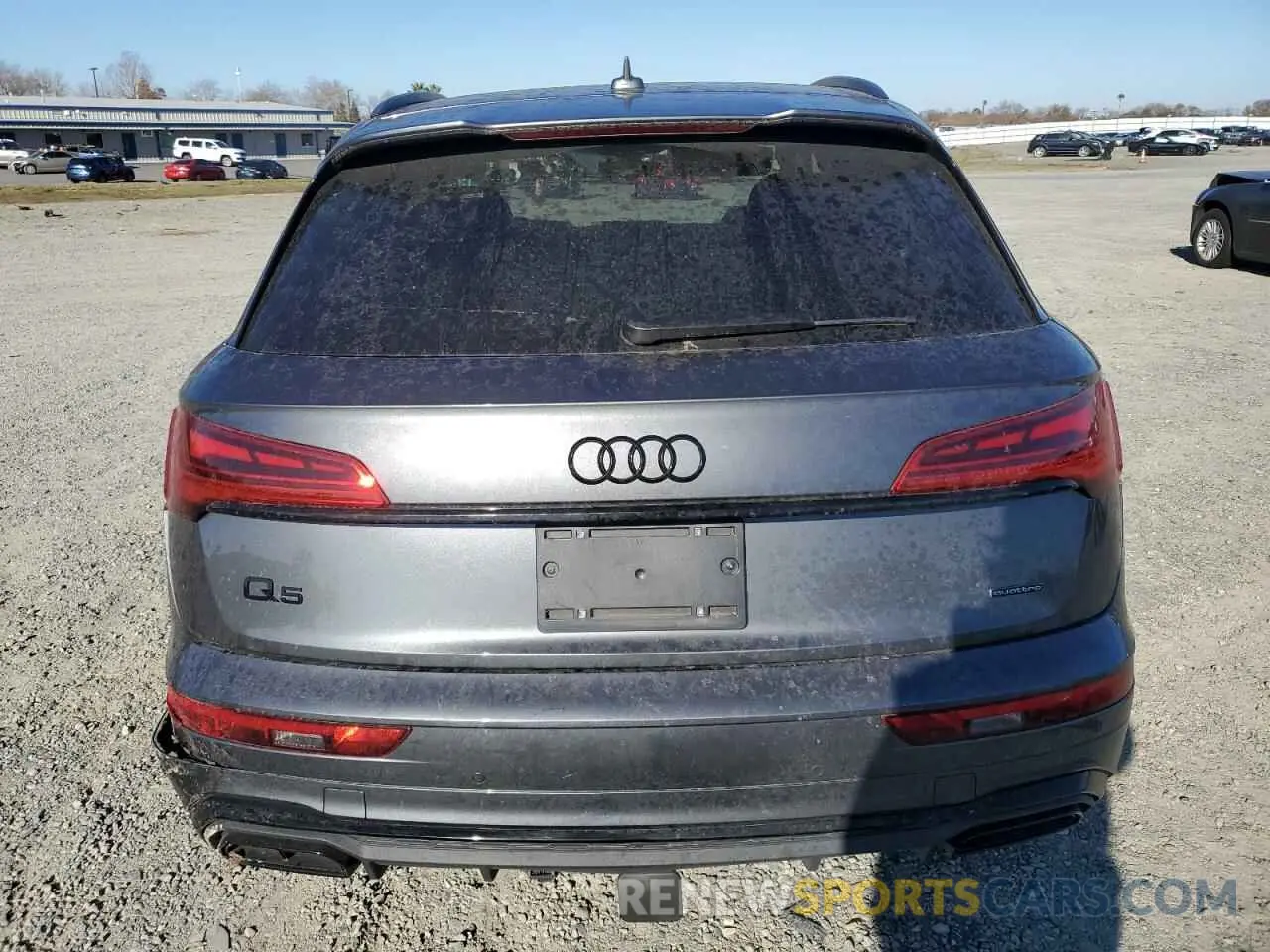 6 fotografías del automóvil dañado WA1EAAFYXN2049508 AUDI Q5 2022