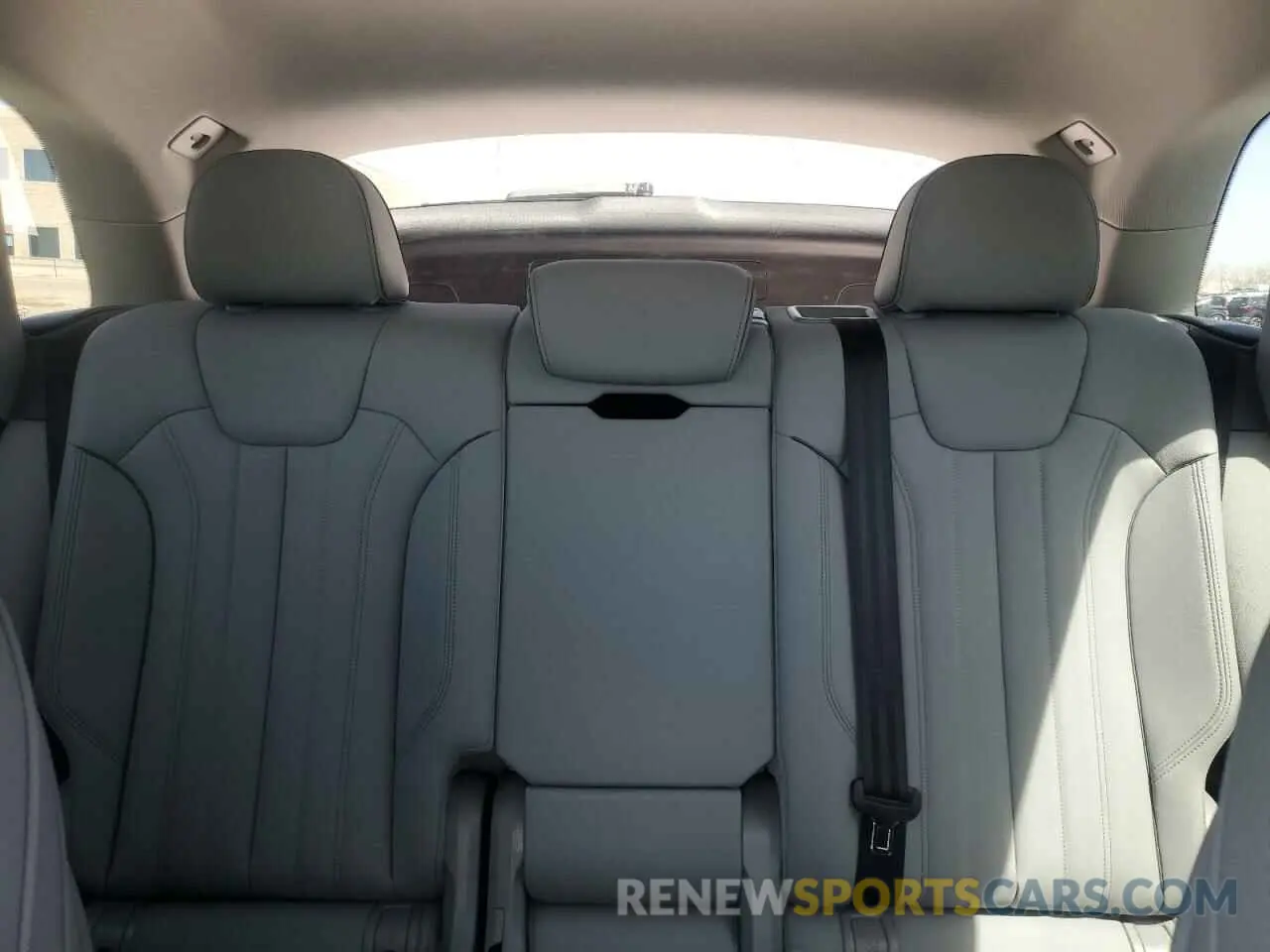 10 fotografías del automóvil dañado WA1G2AFY1N2088896 AUDI Q5 2022
