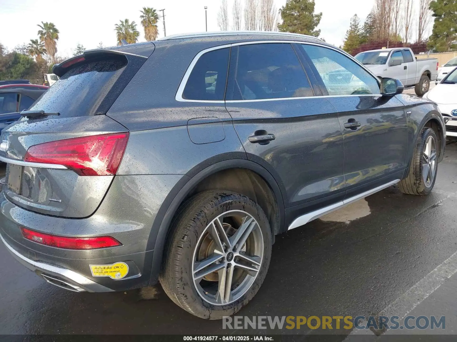 4 fotografías del automóvil dañado WA1G2AFY2N2101249 AUDI Q5 2022