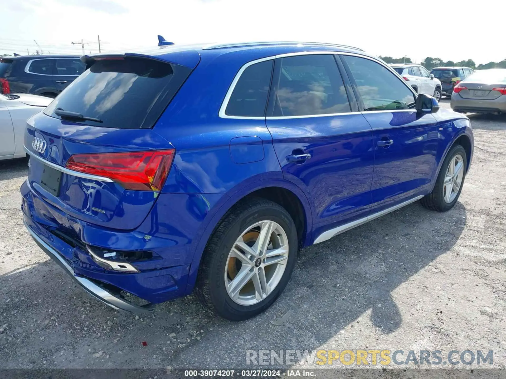 4 fotografías del automóvil dañado WA1G2AFY4N2088147 AUDI Q5 2022