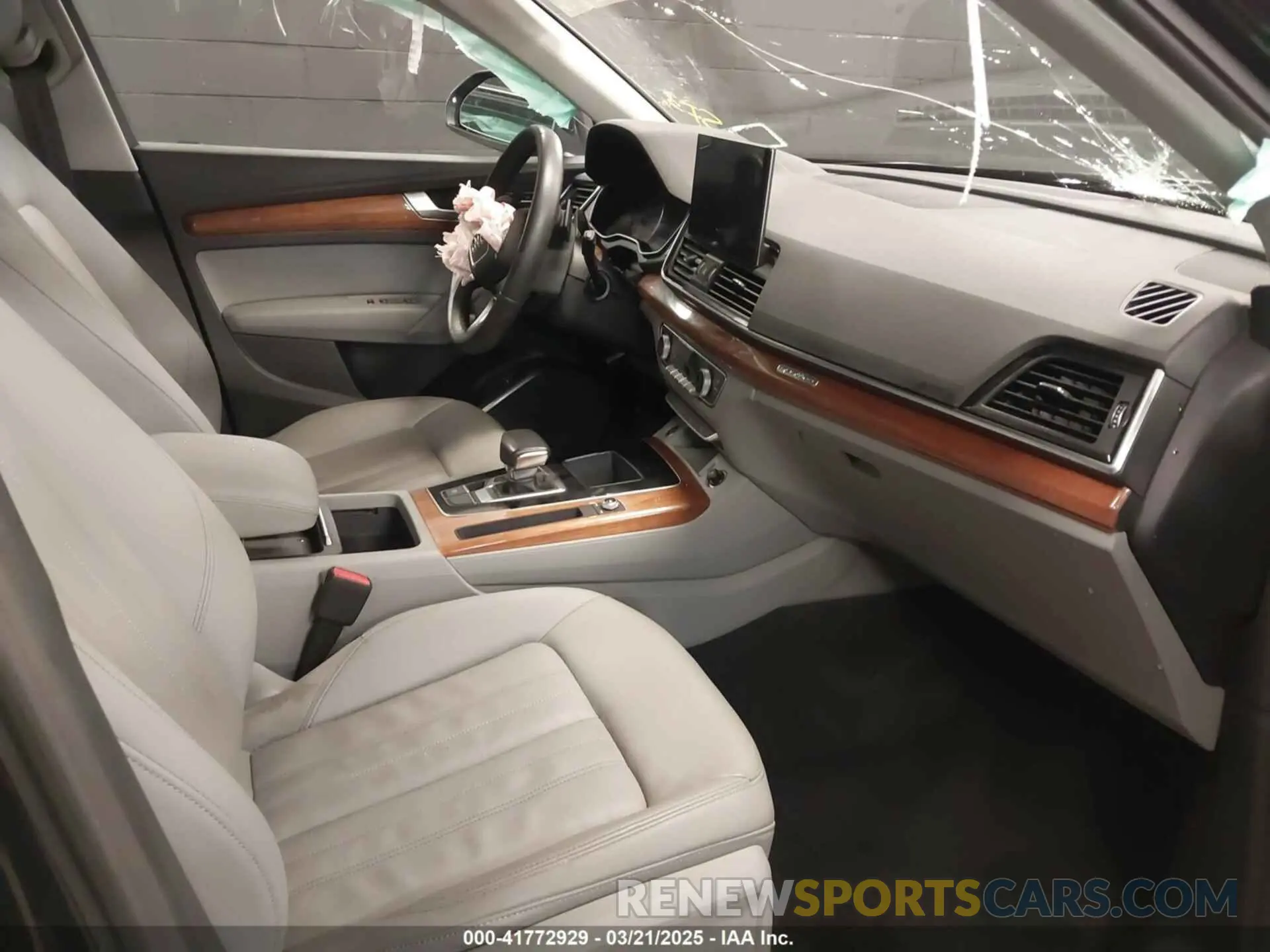 5 fotografías del automóvil dañado WA1GAAFY2N2049219 AUDI Q5 2022