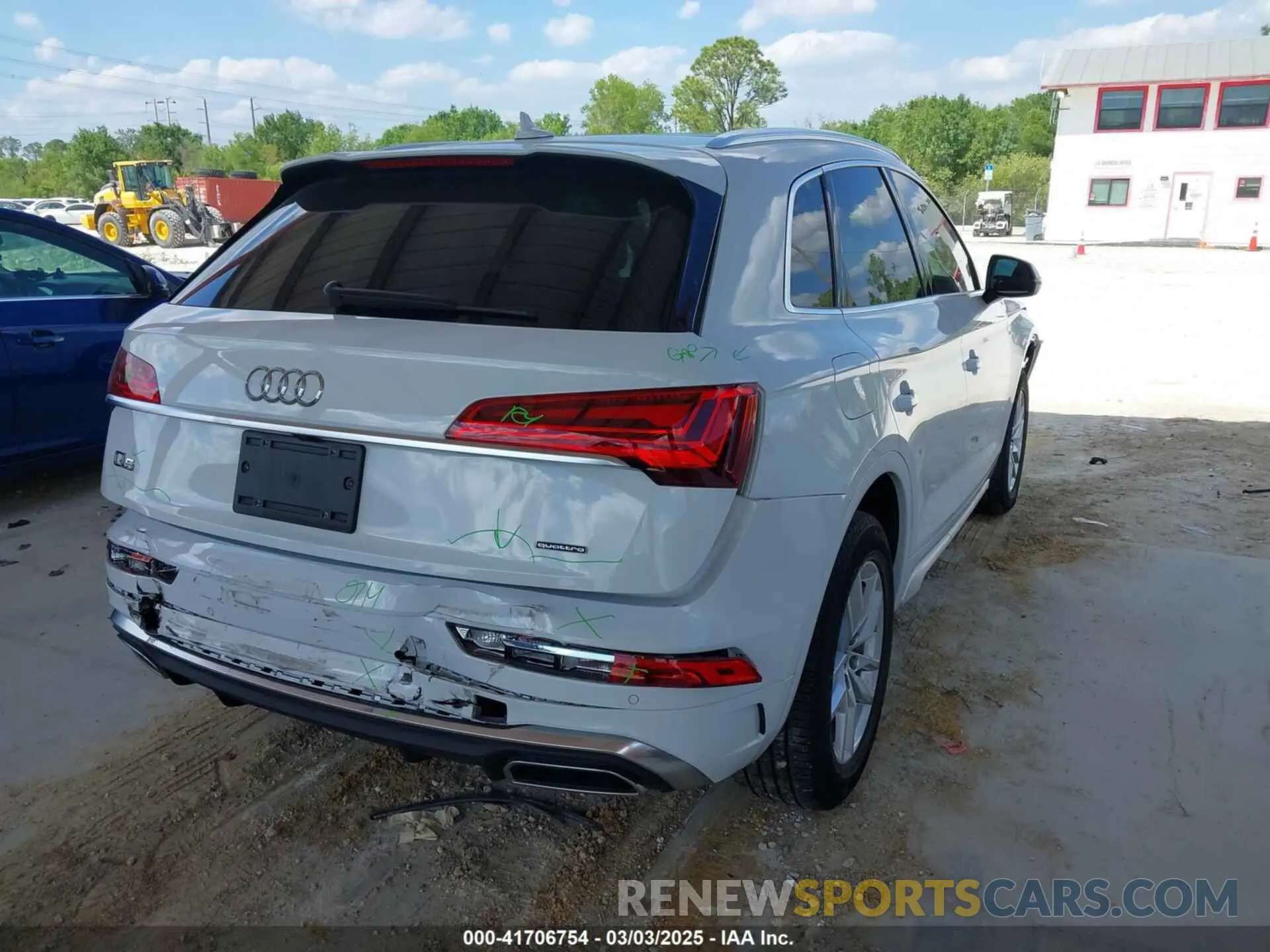 4 fotografías del automóvil dañado WA1GAAFY4N2003472 AUDI Q5 2022