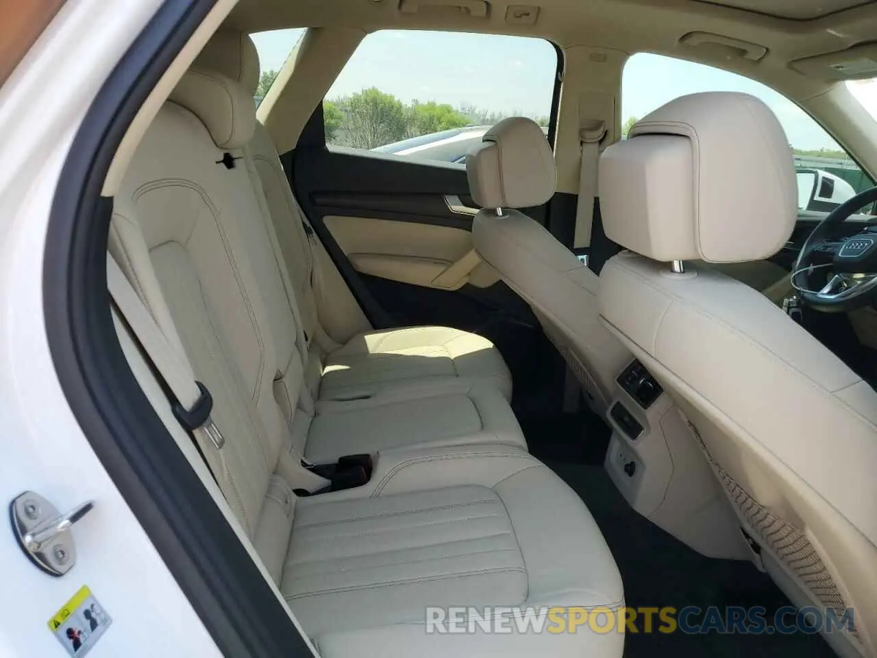 11 fotografías del automóvil dañado WA1GAAFY9N2016623 AUDI Q5 2022