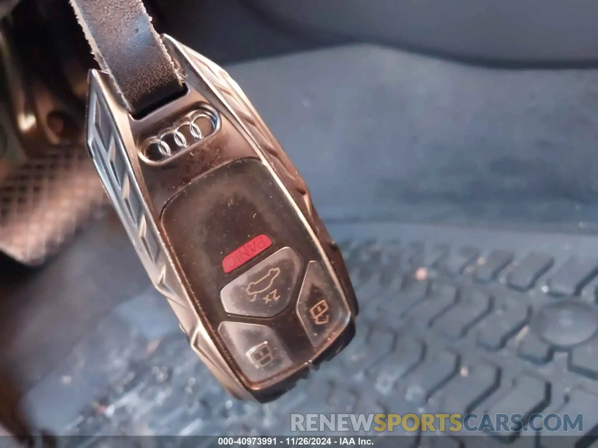 11 fotografías del automóvil dañado WA1GAAFY9N2098952 AUDI Q5 2022