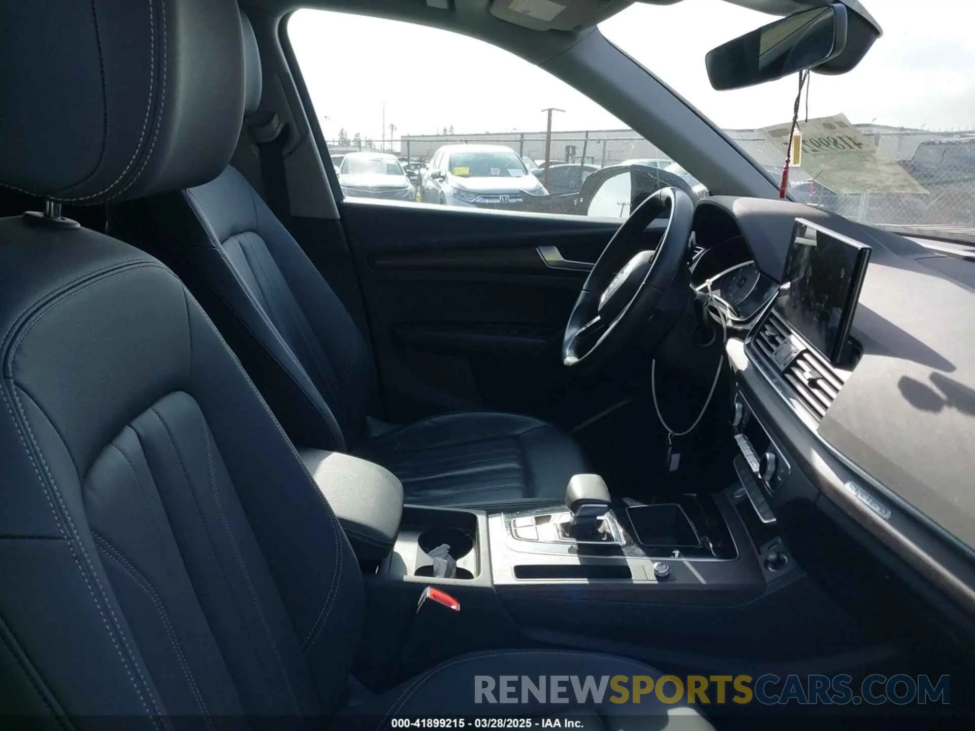 5 fotografías del automóvil dañado WA1ABAFY0P2193566 AUDI Q5 2023