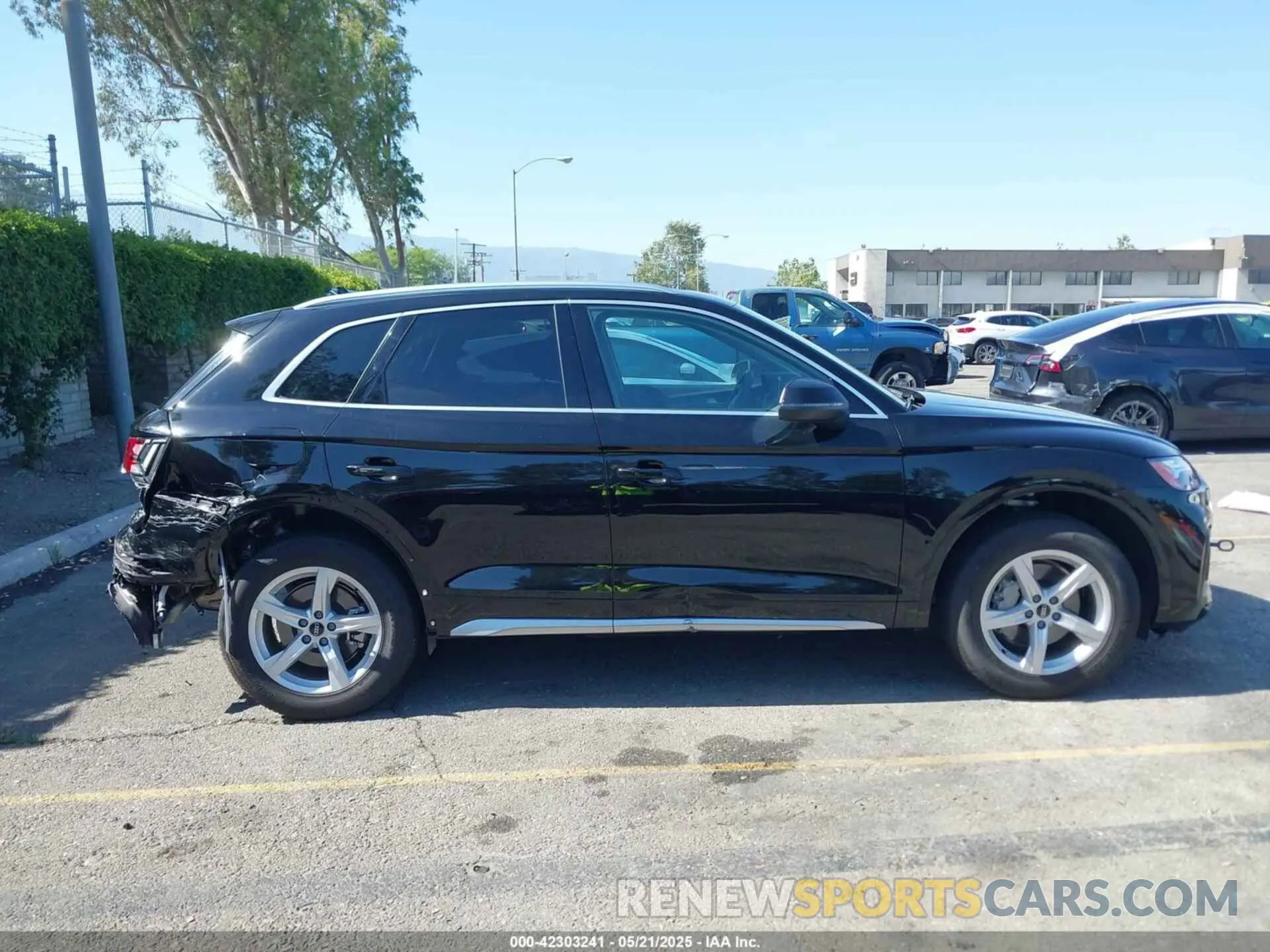 13 fotografías del automóvil dañado WA1ABAFY1P2188442 AUDI Q5 2023