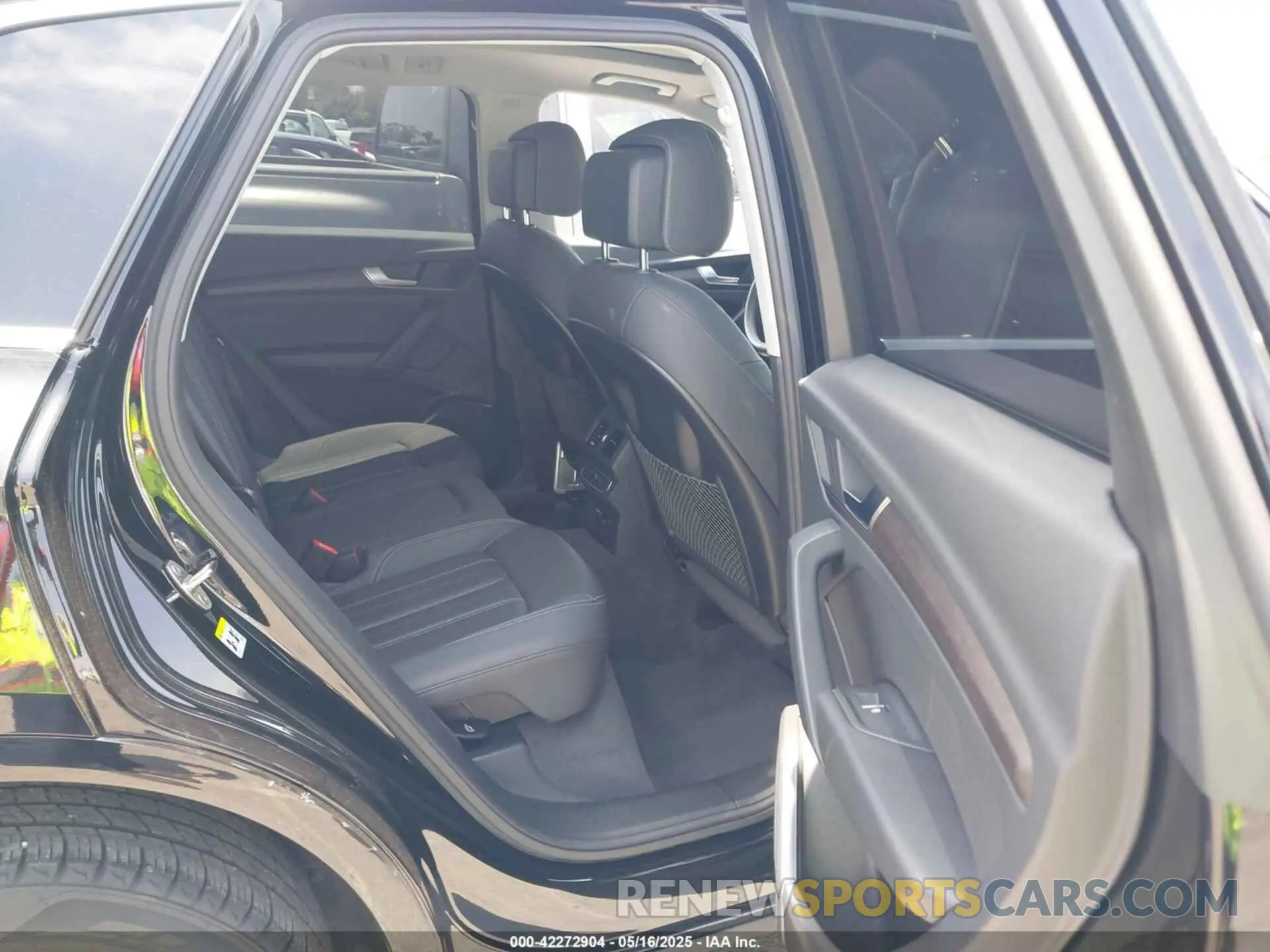 8 fotografías del automóvil dañado WA1ABAFY2P2132364 AUDI Q5 2023