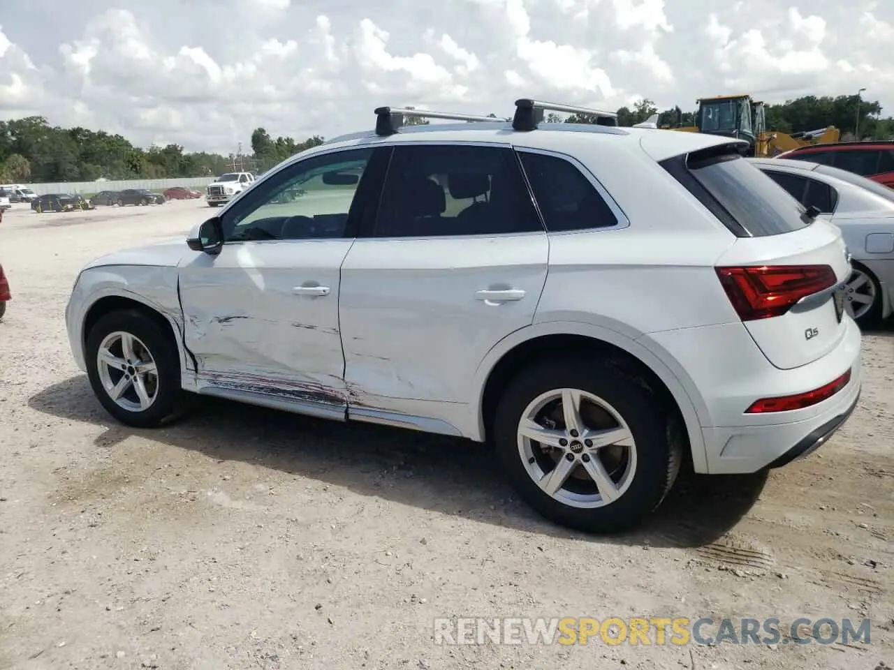 2 fotografías del automóvil dañado WA1ABAFY4P2021976 AUDI Q5 2023
