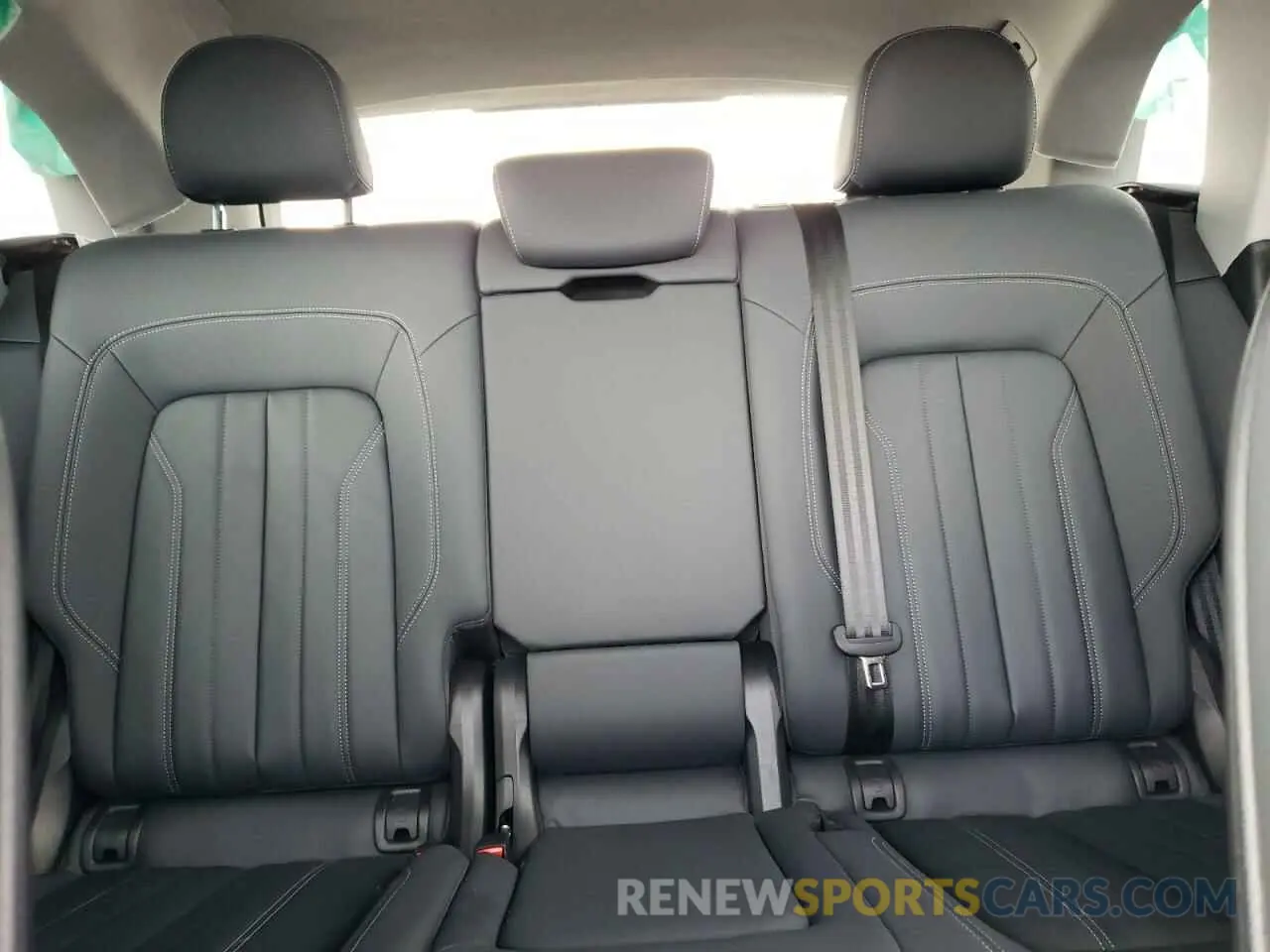 10 fotografías del automóvil dañado WA1ABAFY4P2170503 AUDI Q5 2023