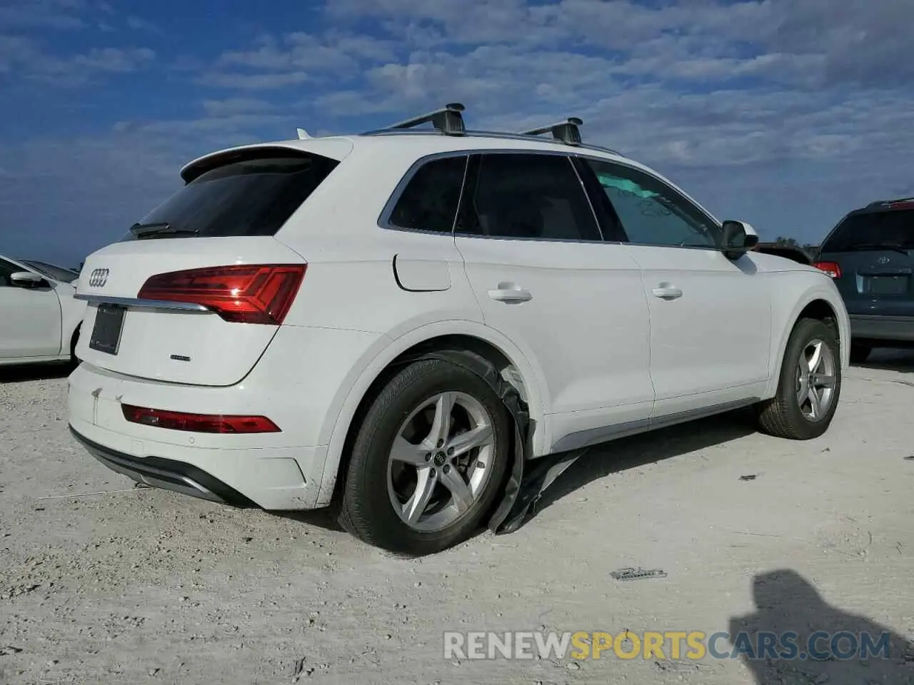 3 fotografías del automóvil dañado WA1ABAFY8P2002816 AUDI Q5 2023