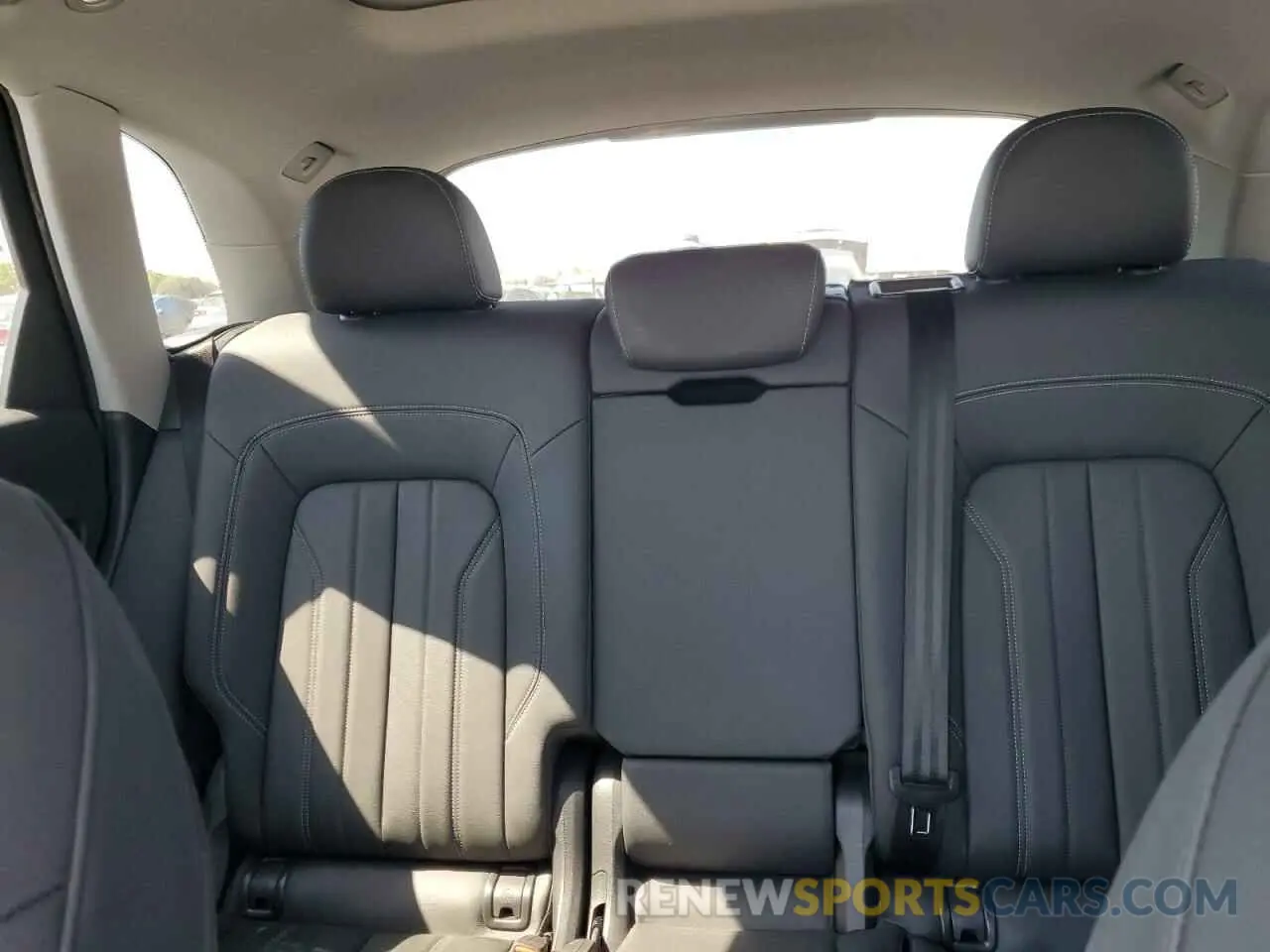 10 fotografías del automóvil dañado WA1ABAFY8P2108795 AUDI Q5 2023